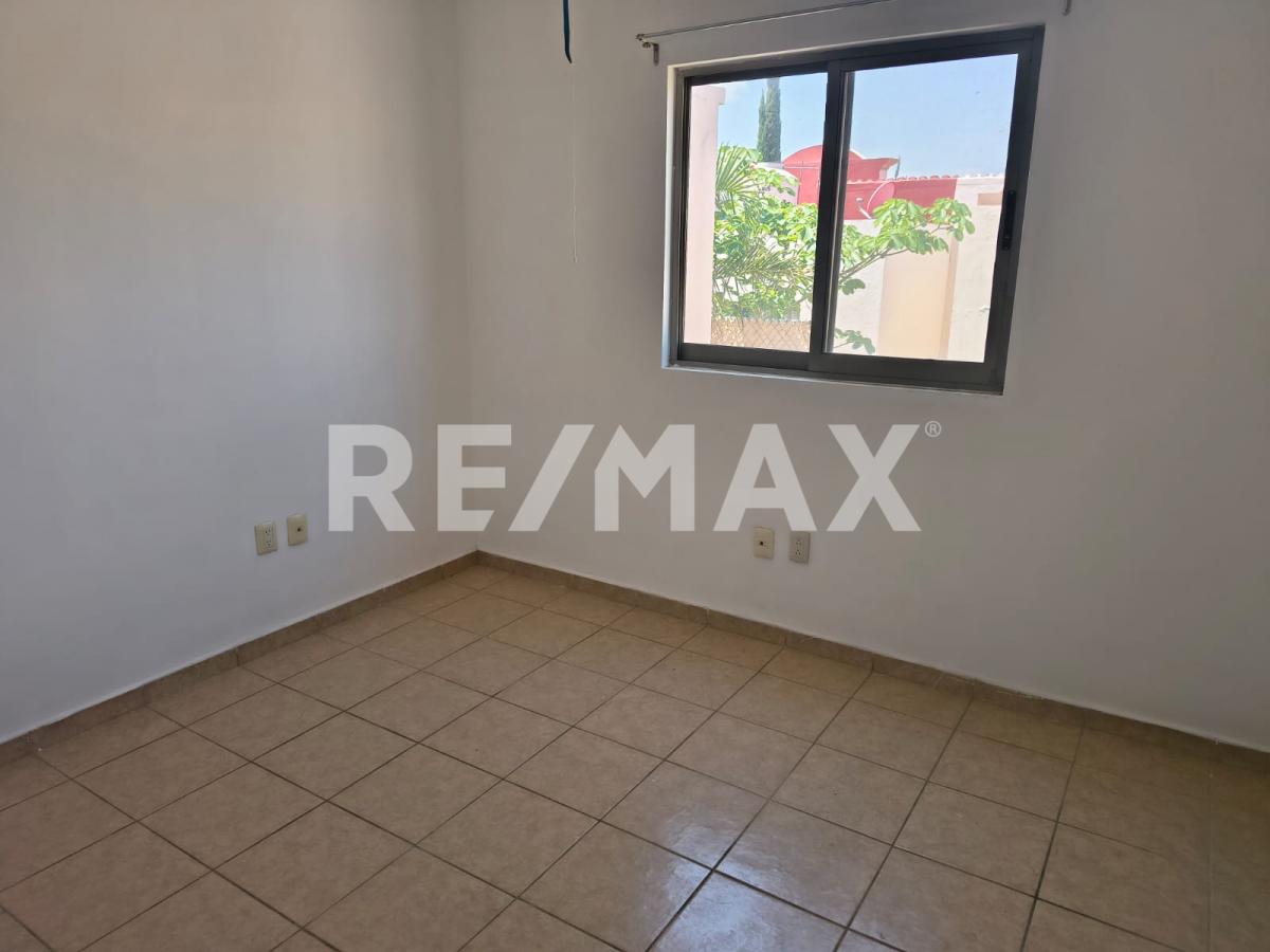 Casa en RENTA en VILLA CALIFORNIA, Tlajomulco de Zúñiga - foto 7 de 13