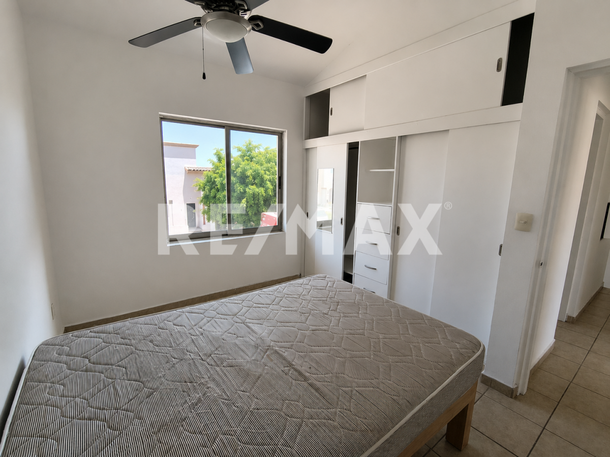Casa en RENTA en VILLA CALIFORNIA, Tlajomulco de Zúñiga - foto 2 de 13