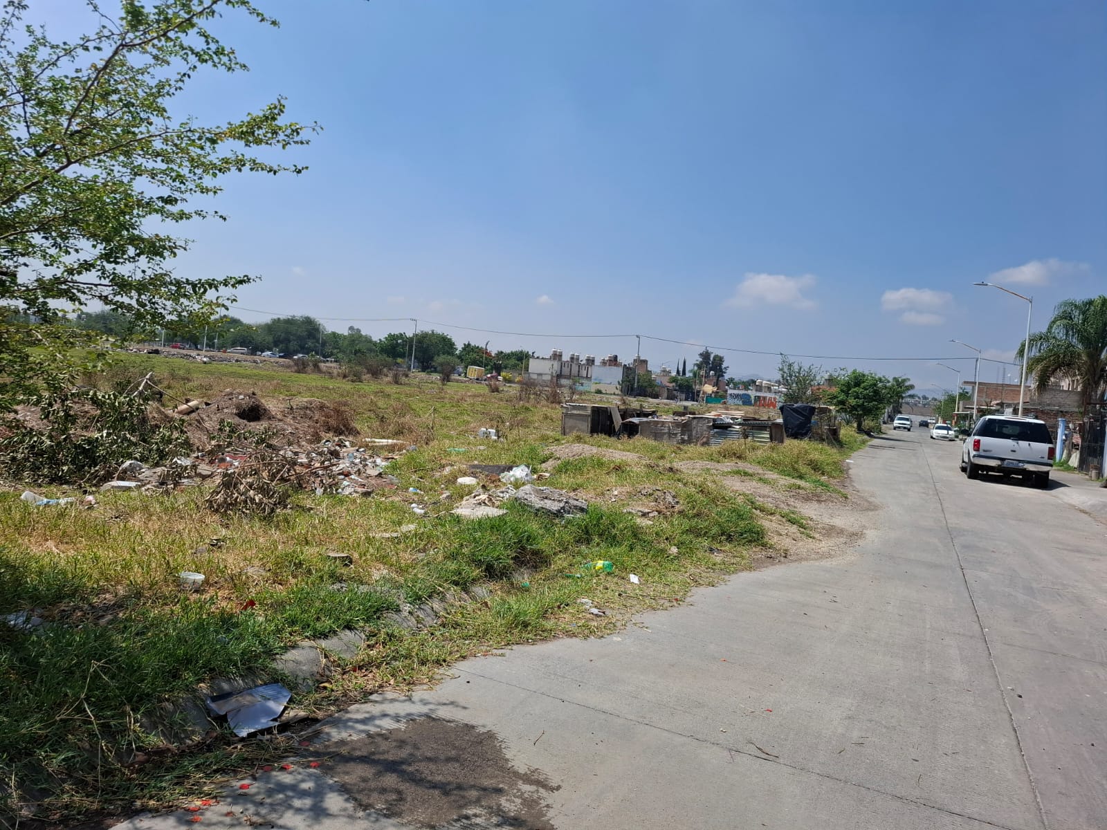 Terreno en Venta en PASEOS DEL VALLE, Tlajomulco de Zúñiga - foto 5 de 12