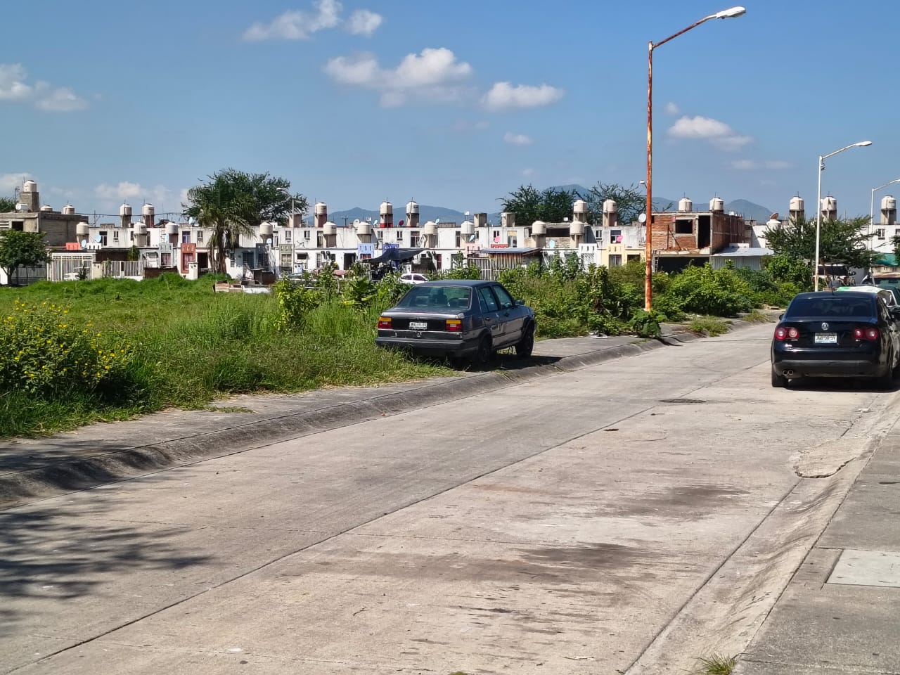 Terreno en Venta en PASEOS DEL VALLE, Tlajomulco de Zúñiga - foto 2 de 12