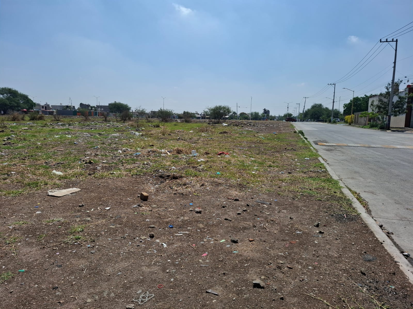 Terreno en Venta en PASEOS DEL VALLE, Tlajomulco de Zúñiga - foto 10 de 12