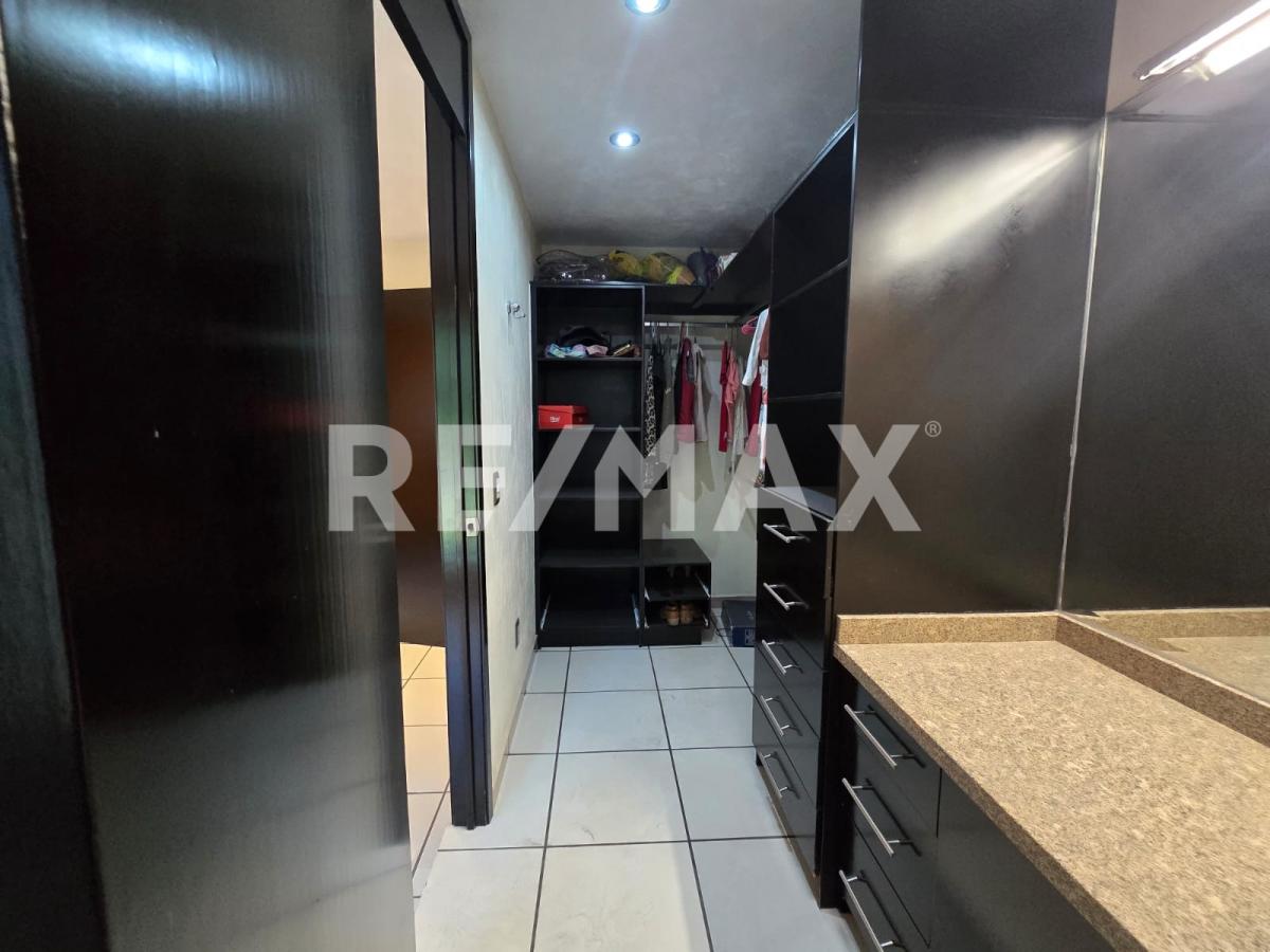 CASA EN VENTA TLAJOMULCO DE ZUÑIGA en VILLAS TERRANOVA, Tlajomulco de Zúñiga - foto 30 de 45