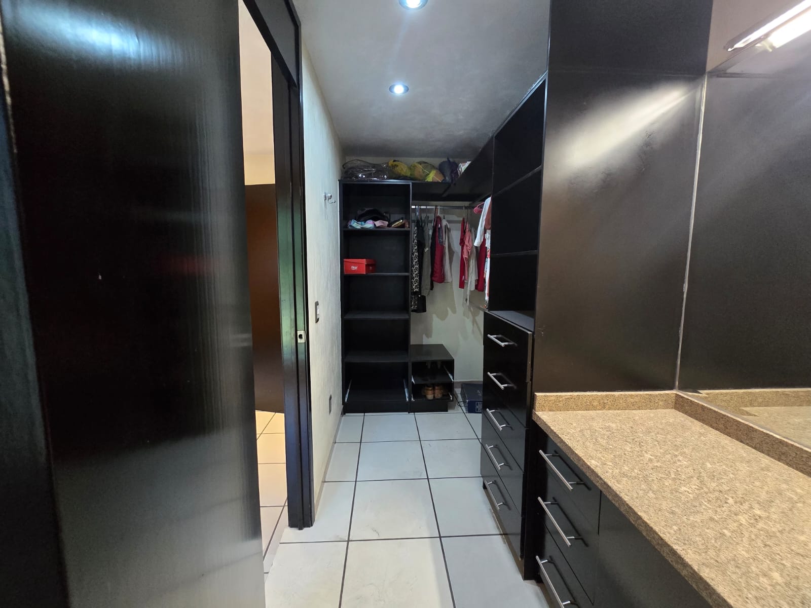 CASA EN VENTA TLAJOMULCO DE ZUÑIGA en VILLAS TERRANOVA, Tlajomulco de Zúñiga - foto 30 de 45