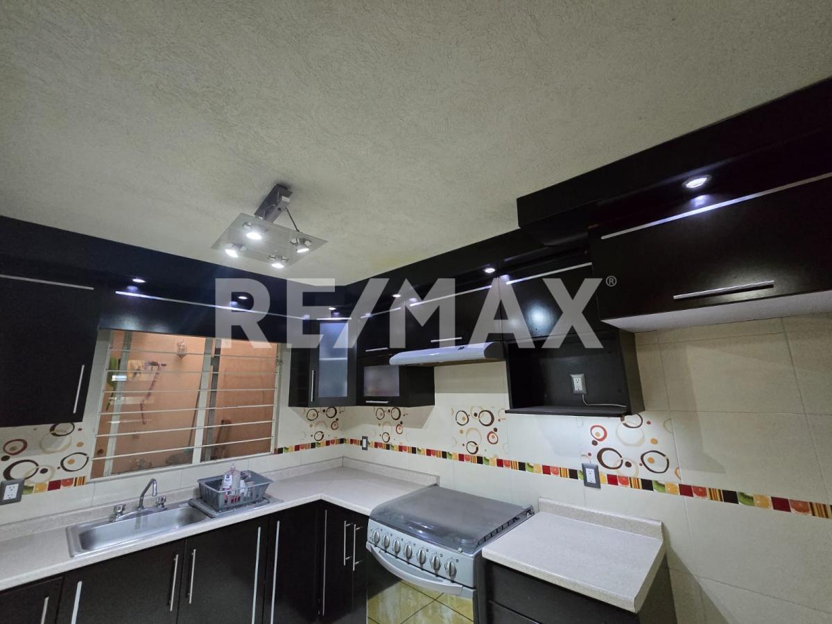CASA EN VENTA TLAJOMULCO DE ZUÑIGA en VILLAS TERRANOVA, Tlajomulco de Zúñiga - foto 11 de 45