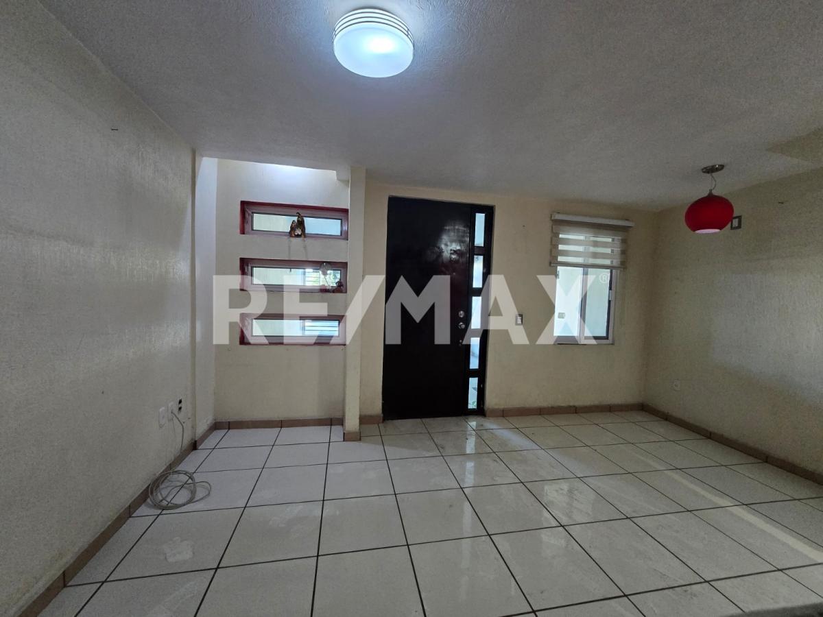 CASA EN VENTA TLAJOMULCO DE ZUÑIGA en VILLAS TERRANOVA, Tlajomulco de Zúñiga - foto 4 de 45