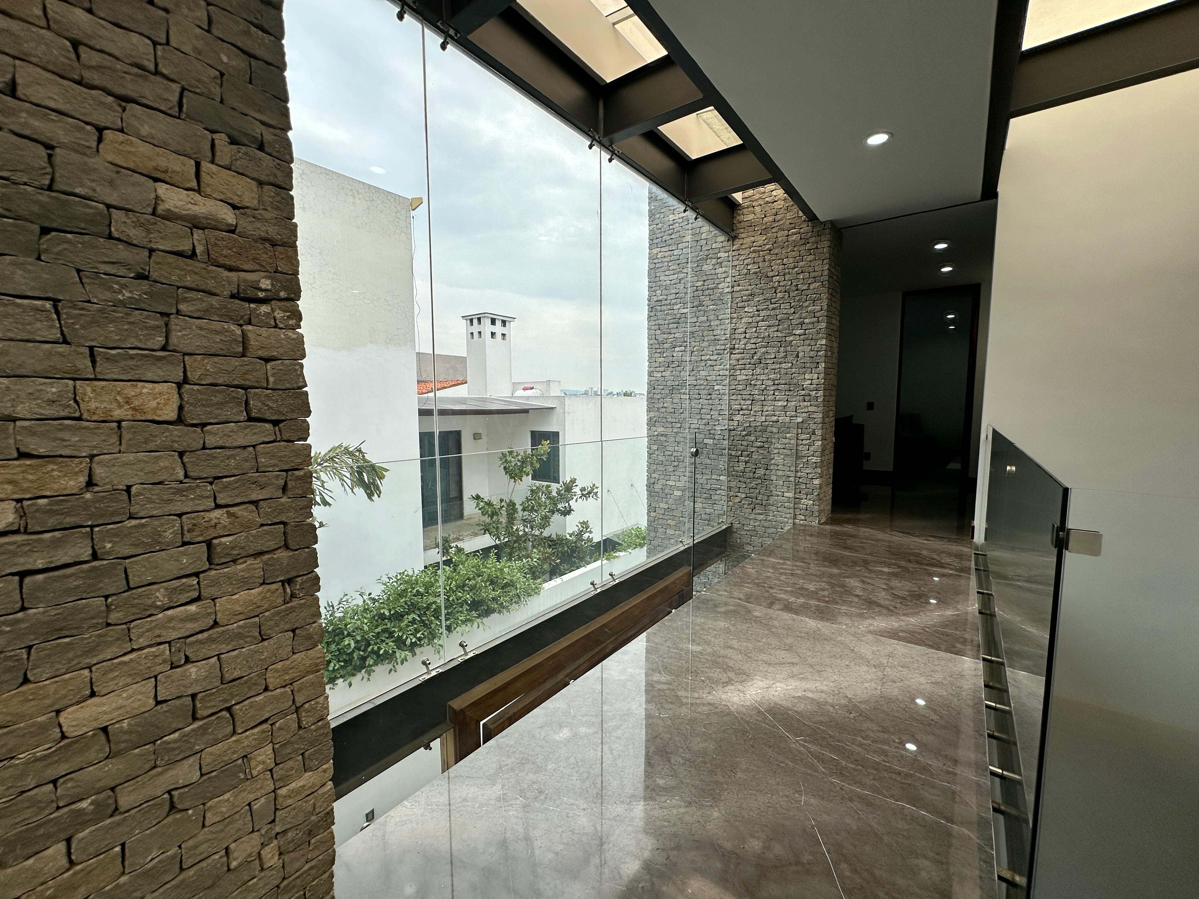 Casa en renta en Puerta del Bosque en PUERTA DE HIERRO, Zapopan - foto 14 de 24