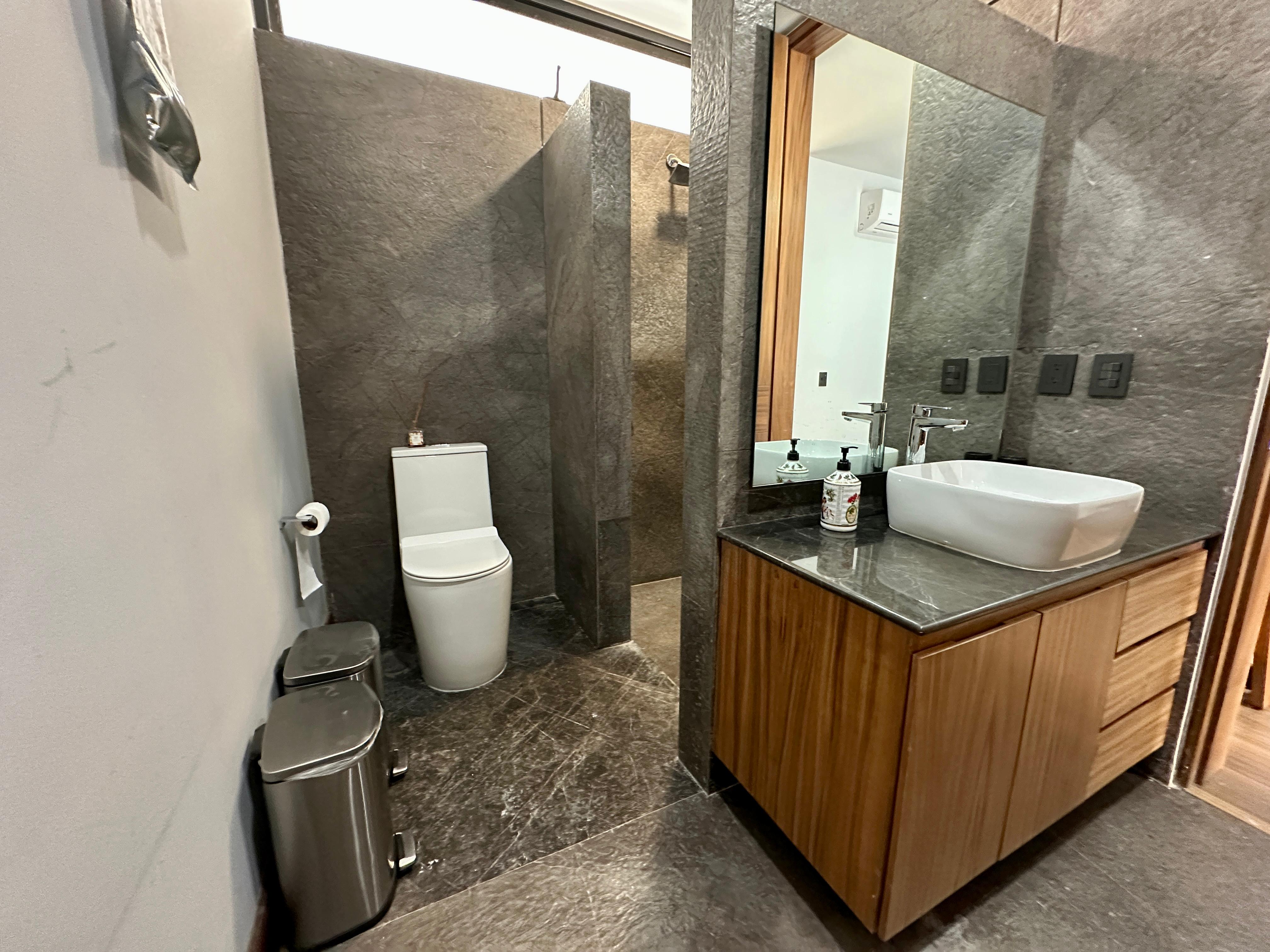 Casa en renta en Puerta del Bosque en PUERTA DE HIERRO, Zapopan - foto 21 de 24