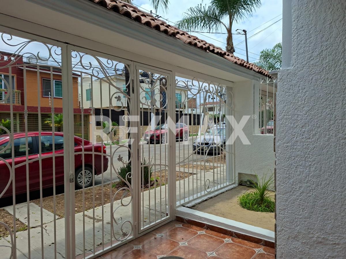 Casa en Renta en TABACHINES, Zapopan - foto 2 de 20