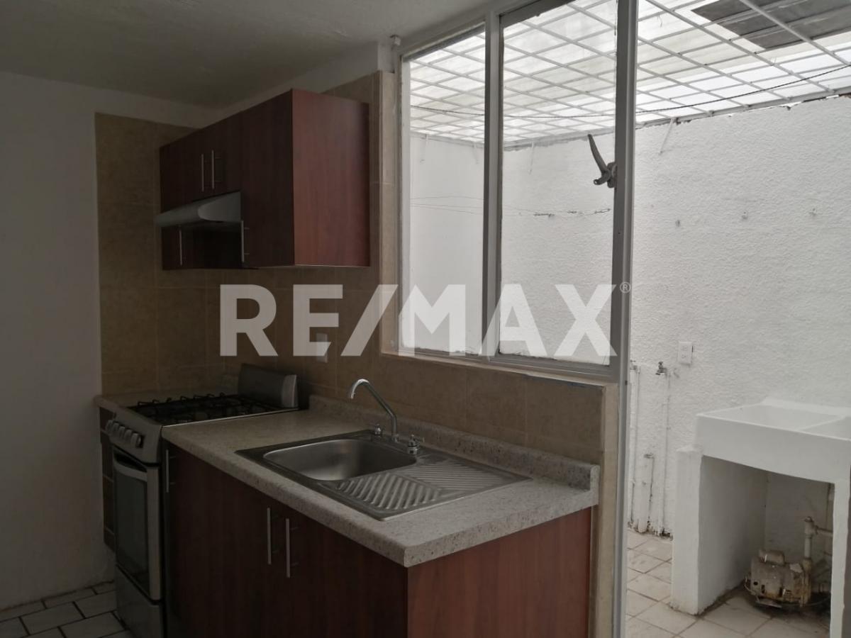 Casa en Renta en Jardines de San José, Guadalajara - foto 8 de 19