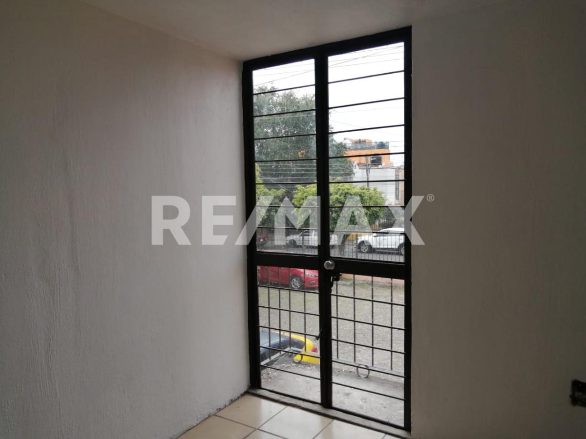 Casa en Renta en Jardines de San José, Guadalajara - foto 9 de 19