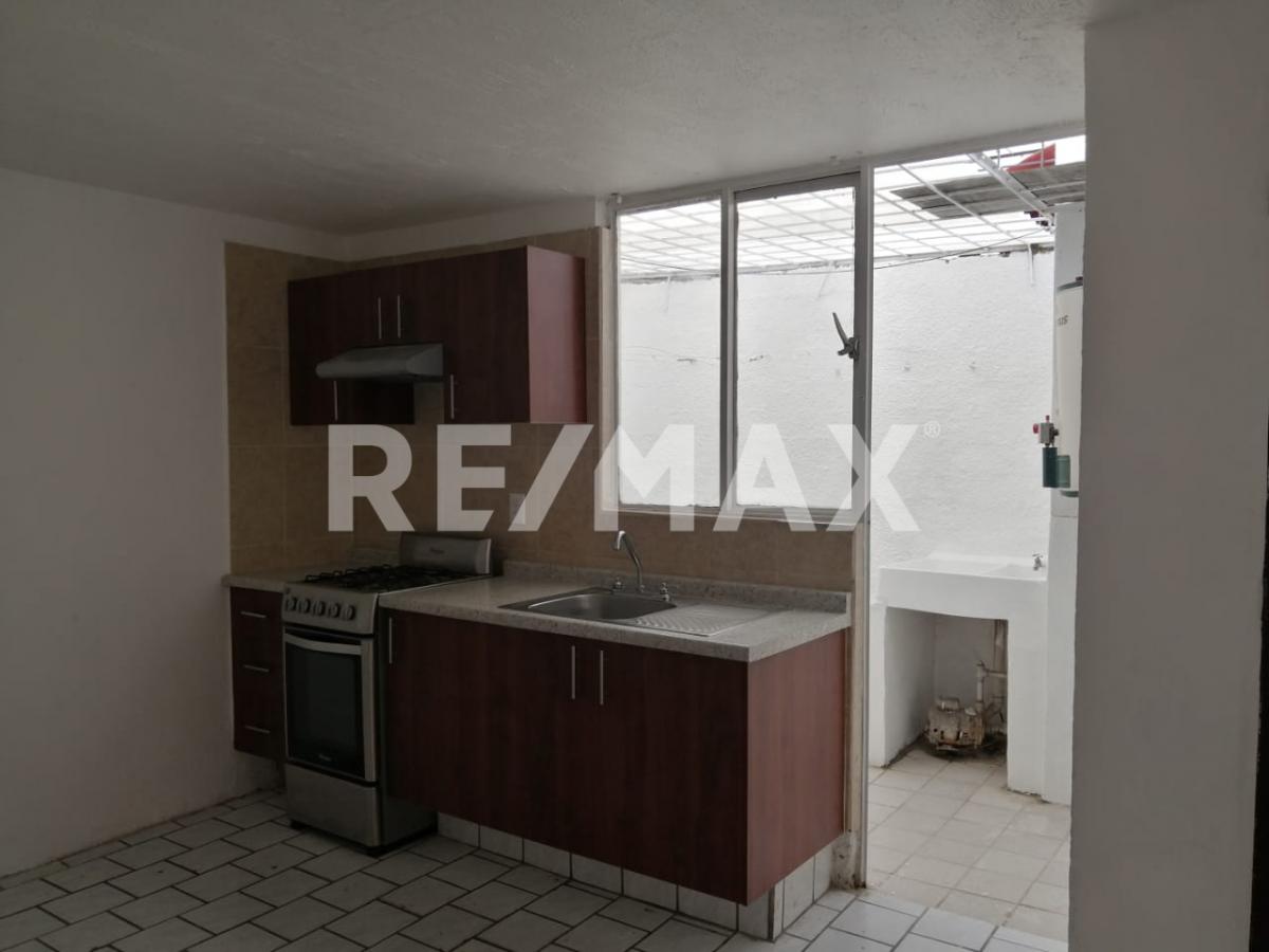 Casa en Renta en Jardines de San José, Guadalajara - foto 7 de 19
