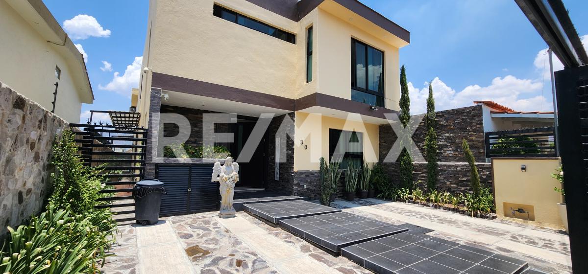 Casa en venta en Cajititlan en Tres Reyes, Tlajomulco de Zúñiga - foto 2 de 50