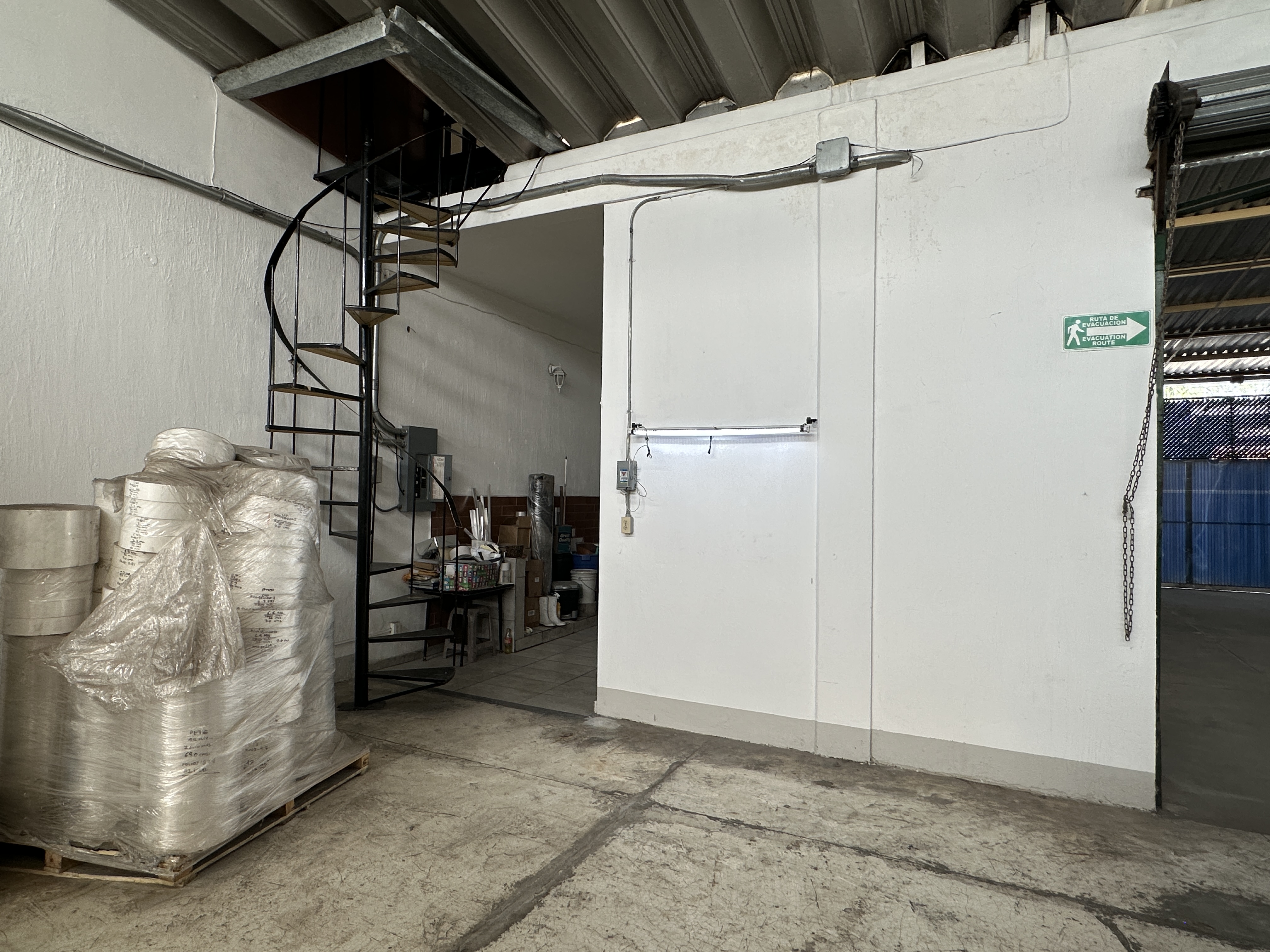 Bodega en Venta El Vergel en Felipe Ángeles, San Pedro Tlaquepaque - foto 8 de 20