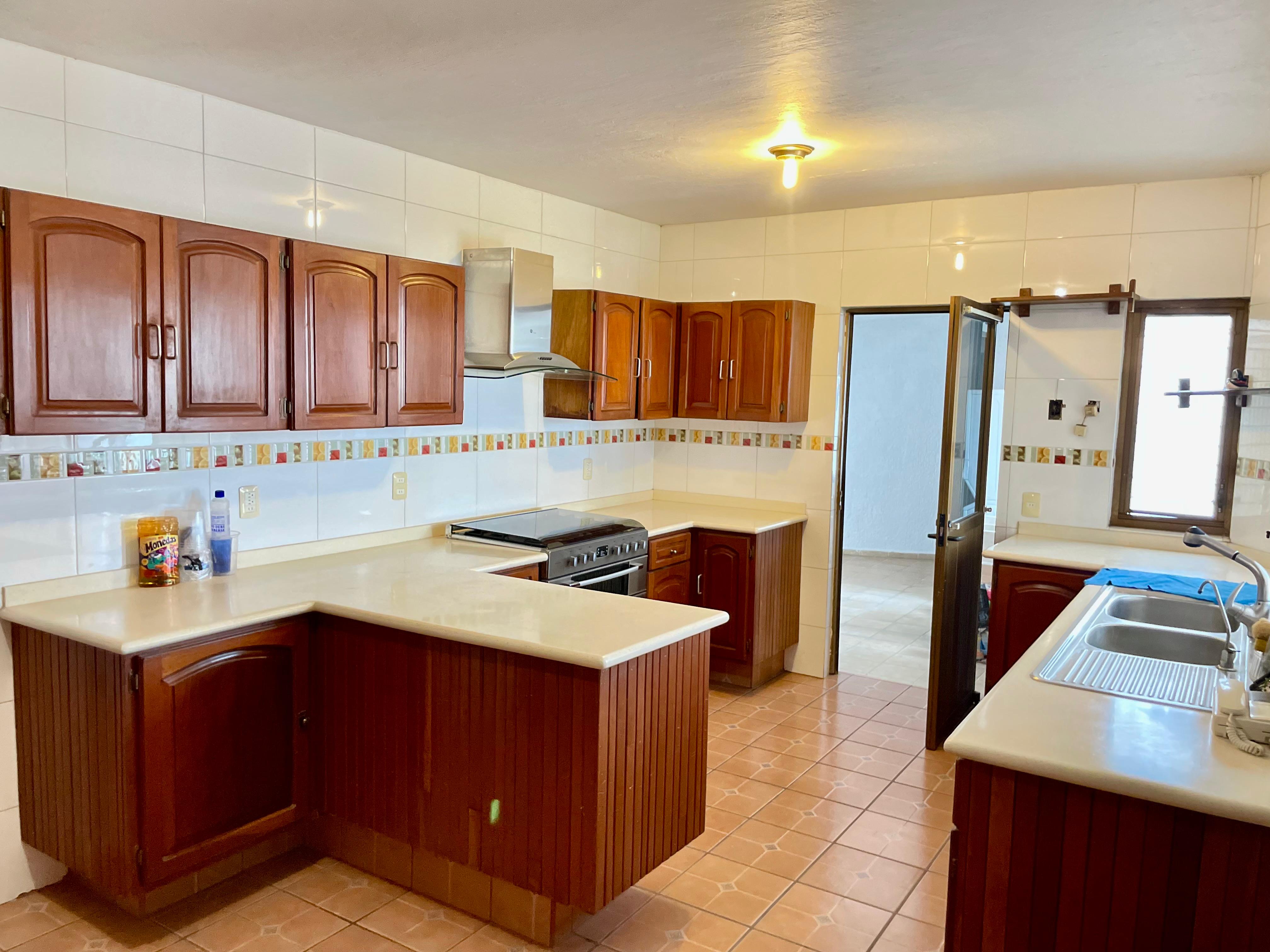 Casas en Venta en Bugambilias, Zapopan - foto 12 de 36