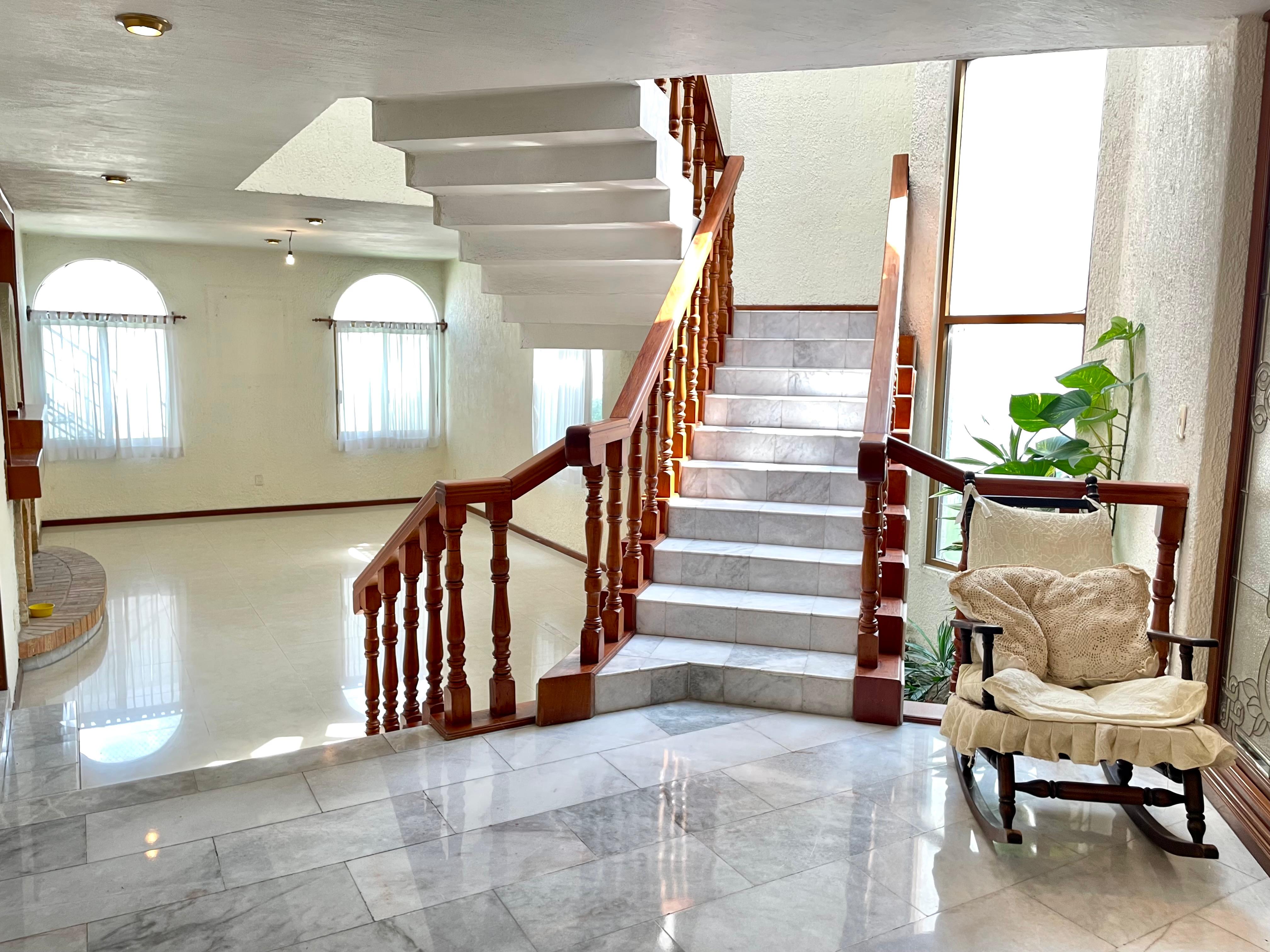 Casas en Venta en Bugambilias, Zapopan - foto 4 de 36