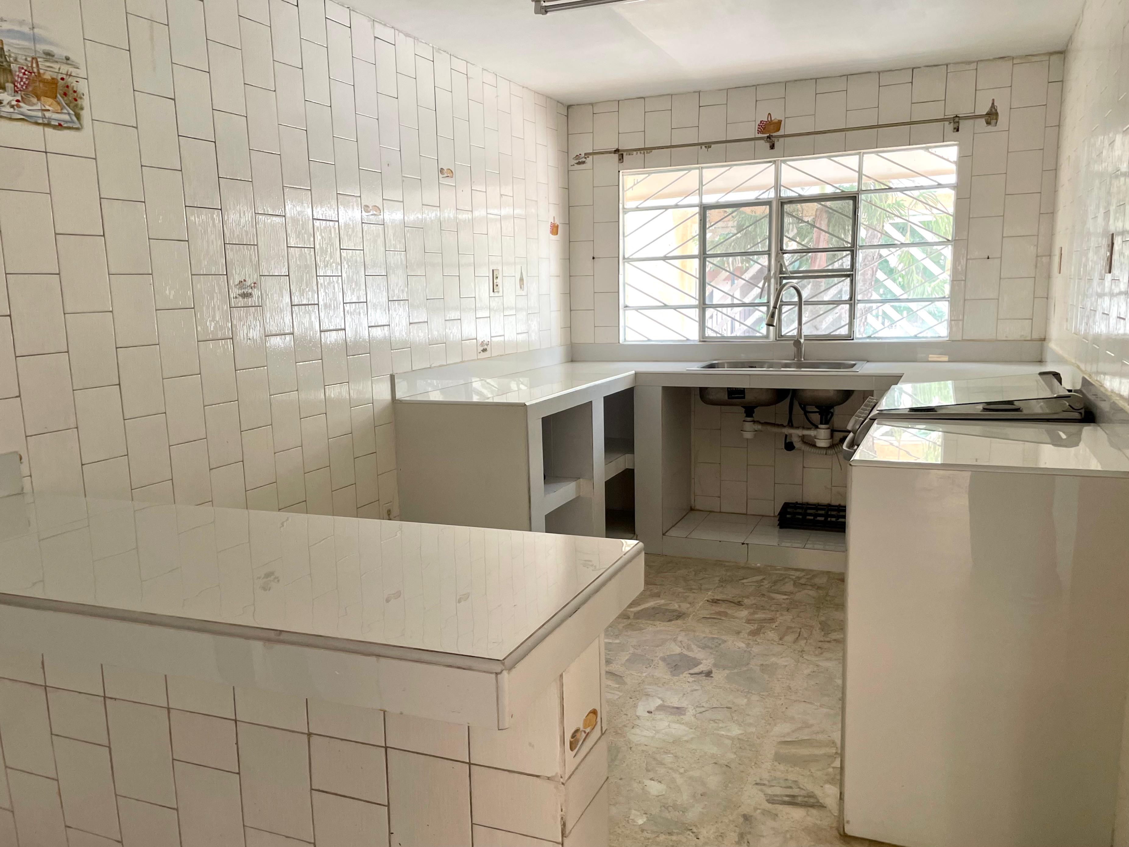 Casa en Venta  en MEDRANO, Guadalajara - foto 3 de 32