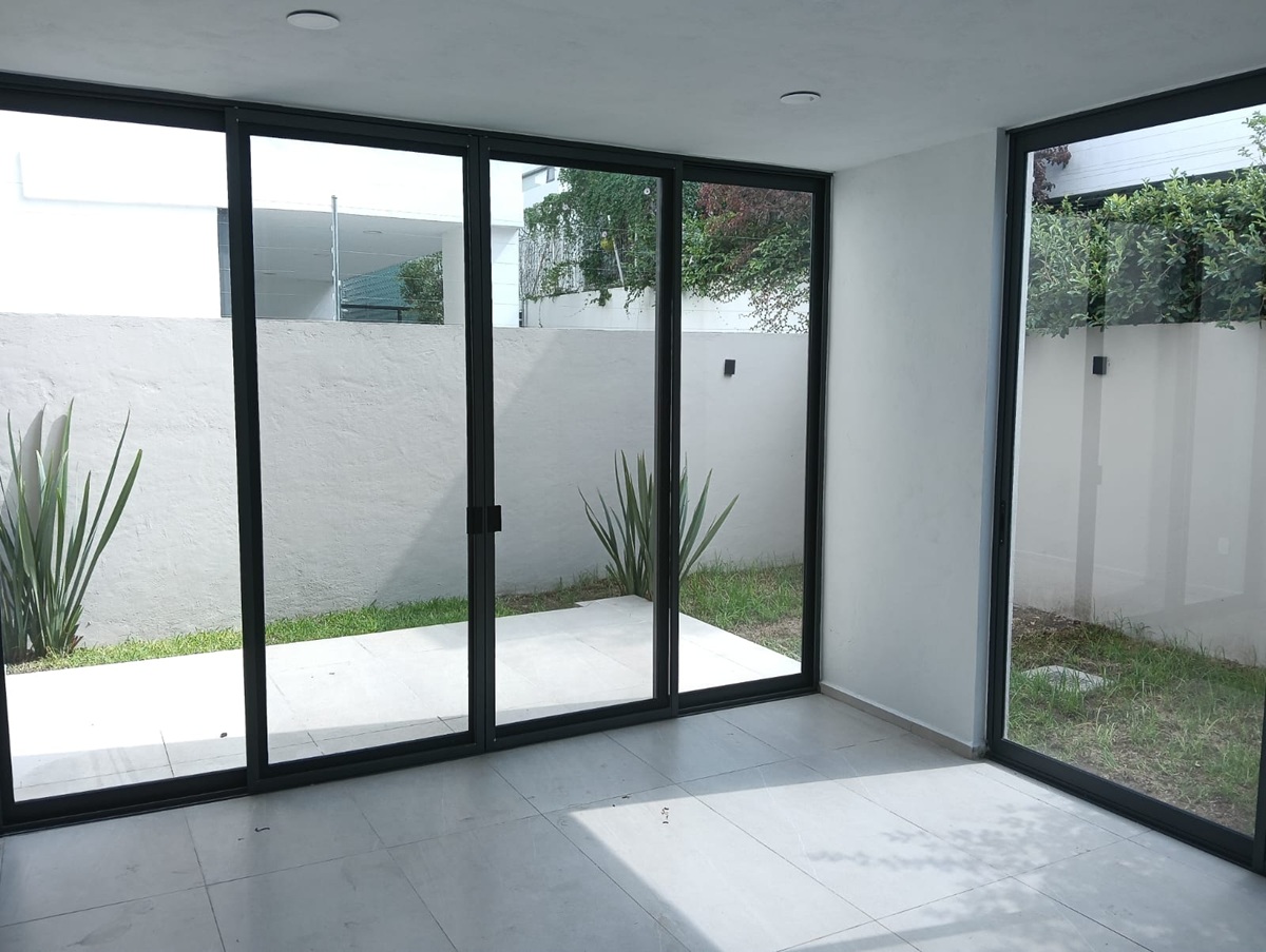 CASA EN VENTA EN BOSQUES VALLARTA en Bosques Vallarta, Zapopan - foto 5 de 19