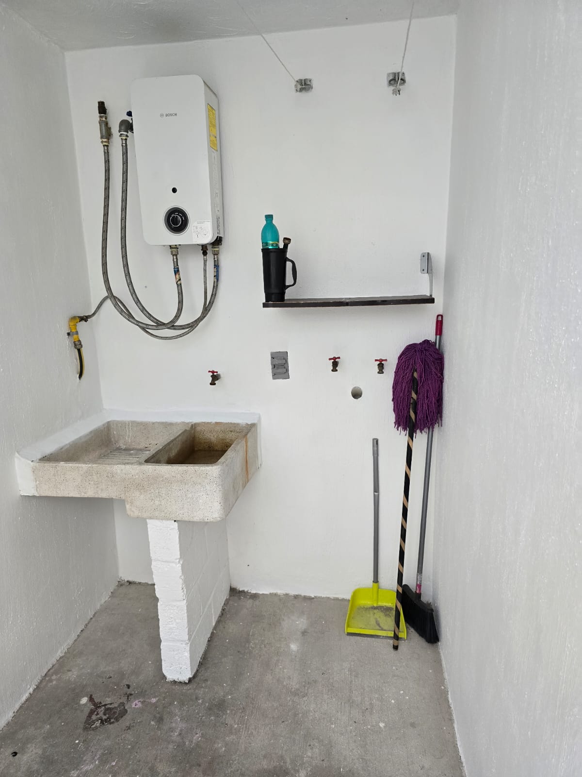 Departamento en Renta en Lomas del Paraíso 1a. Sección, Guadalajara - foto 6 de 17