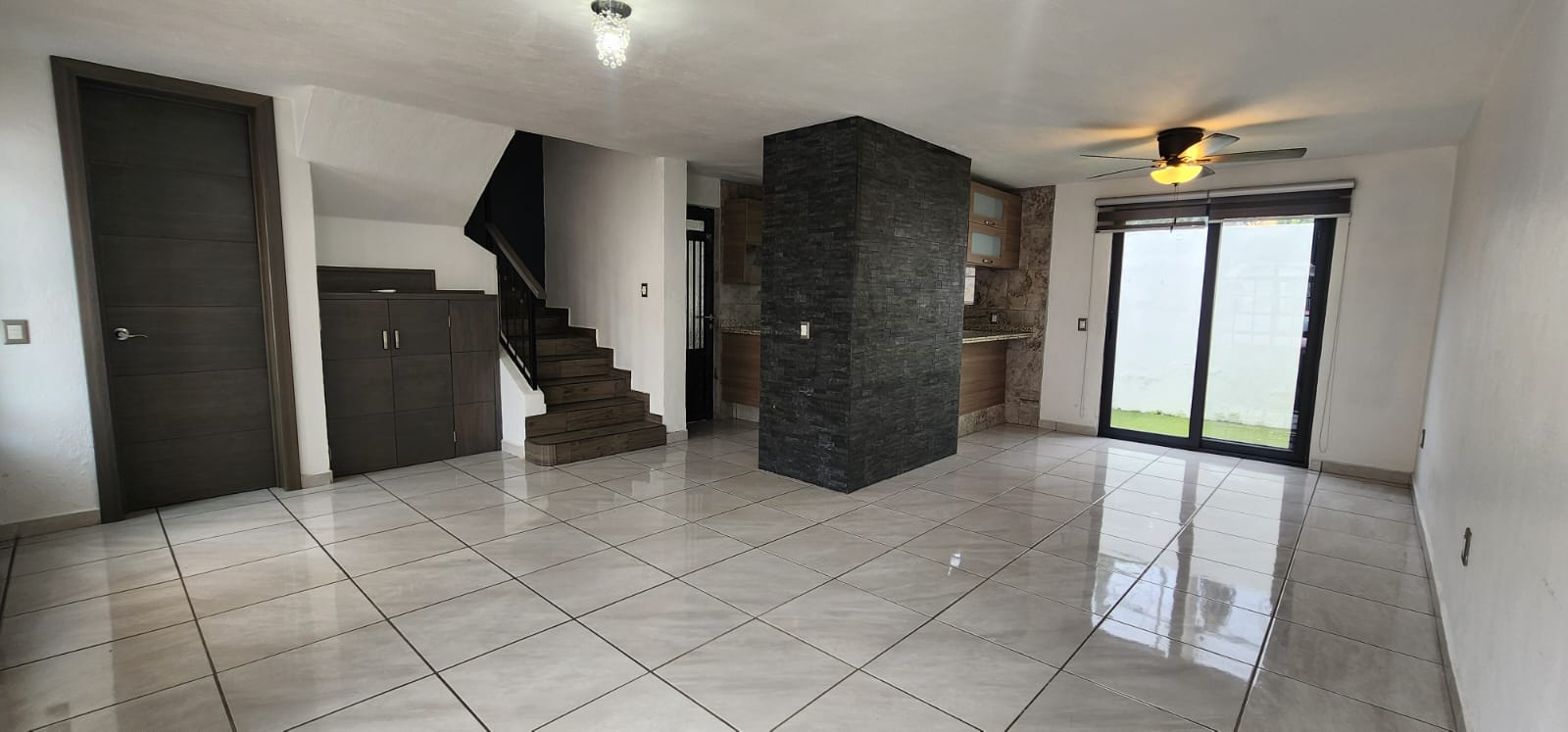 Casa en renta dentro de coto de solo 10 casas en El Colli Urbano  en El Colli Urbano 1a. Sección, Zapopan - foto 4 de 25