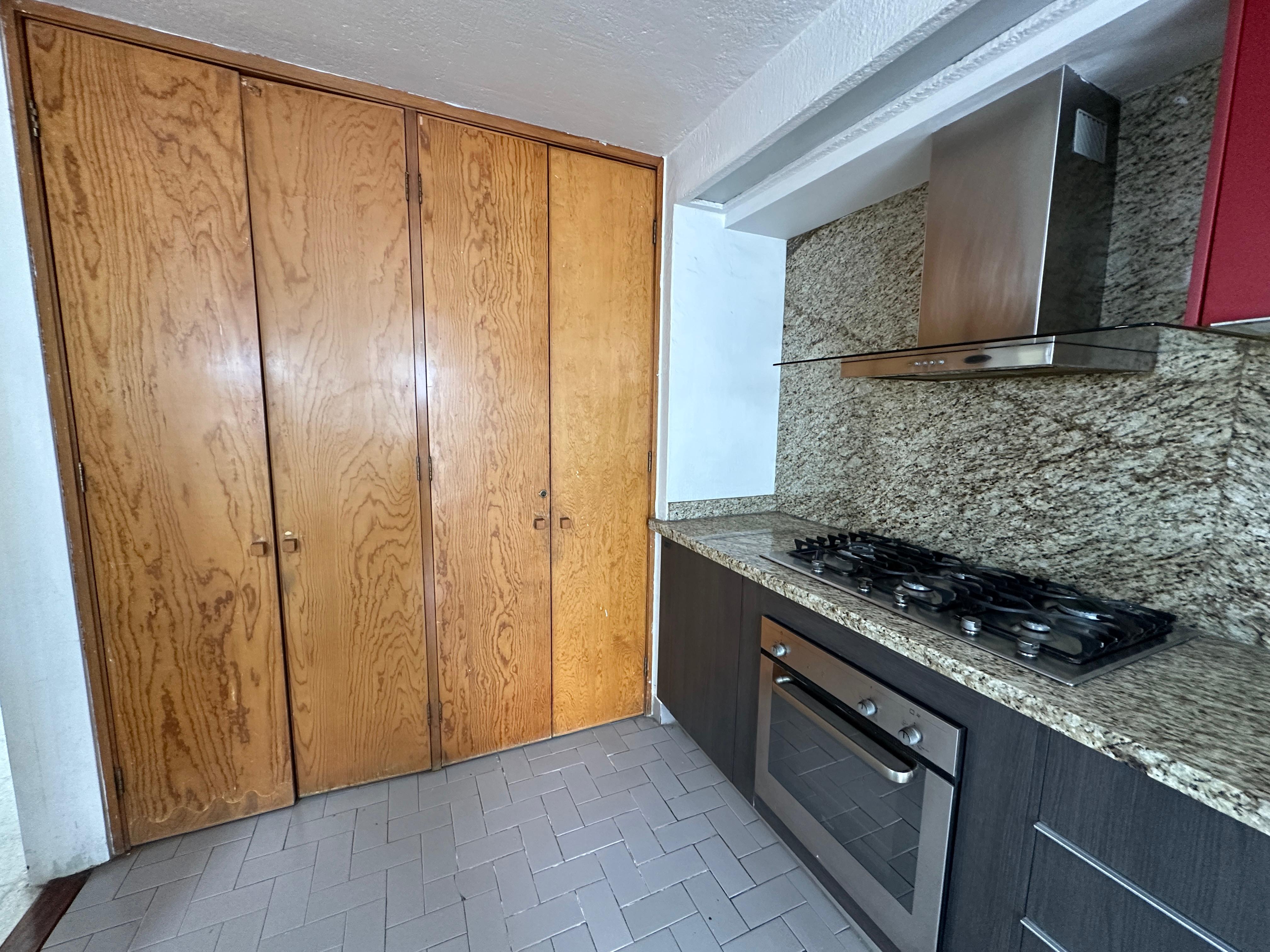 CASA EN VENTA EN JARDINES DE GUADALUPE  en JARDINES DE GUADALUPE, Zapopan - foto 11 de 31