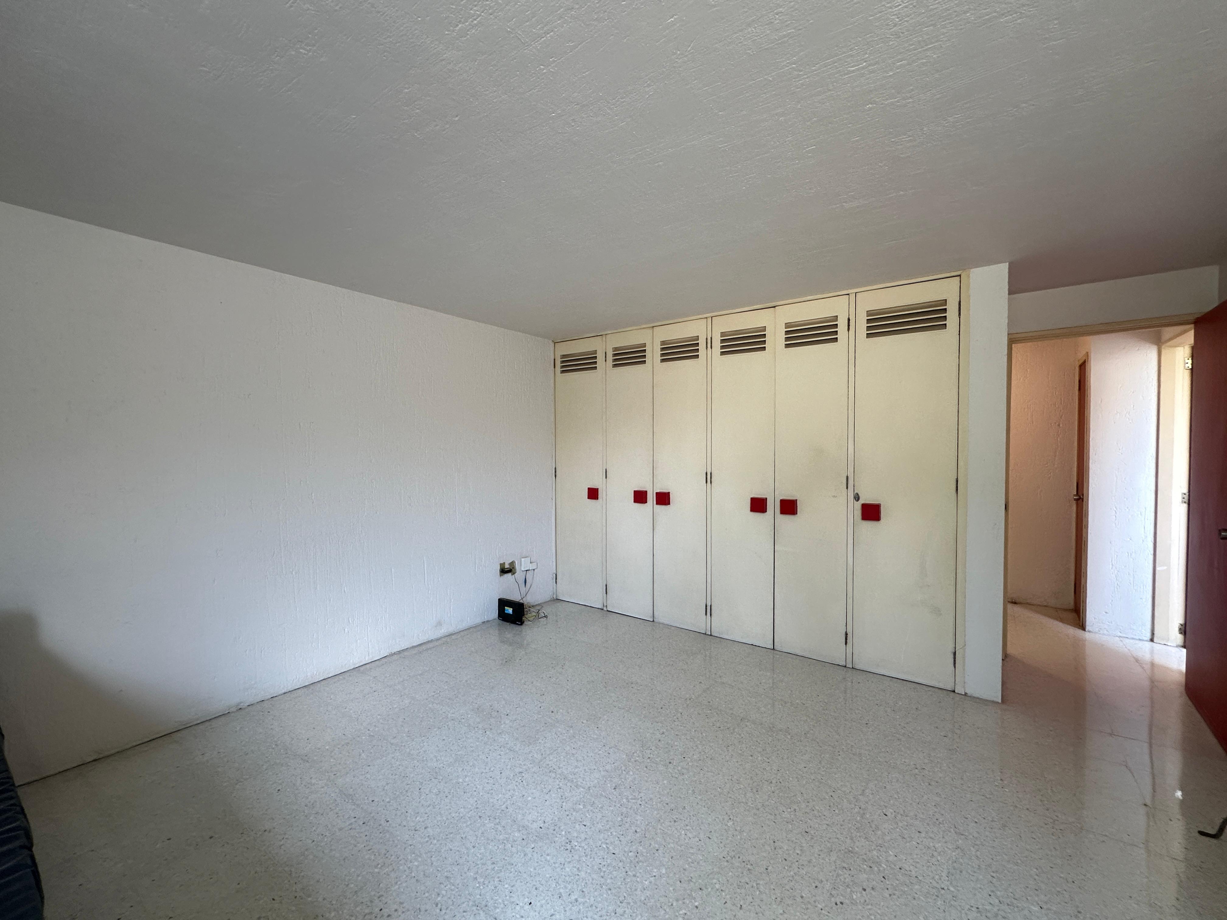 CASA EN VENTA EN JARDINES DE GUADALUPE  en JARDINES DE GUADALUPE, Zapopan - foto 23 de 31