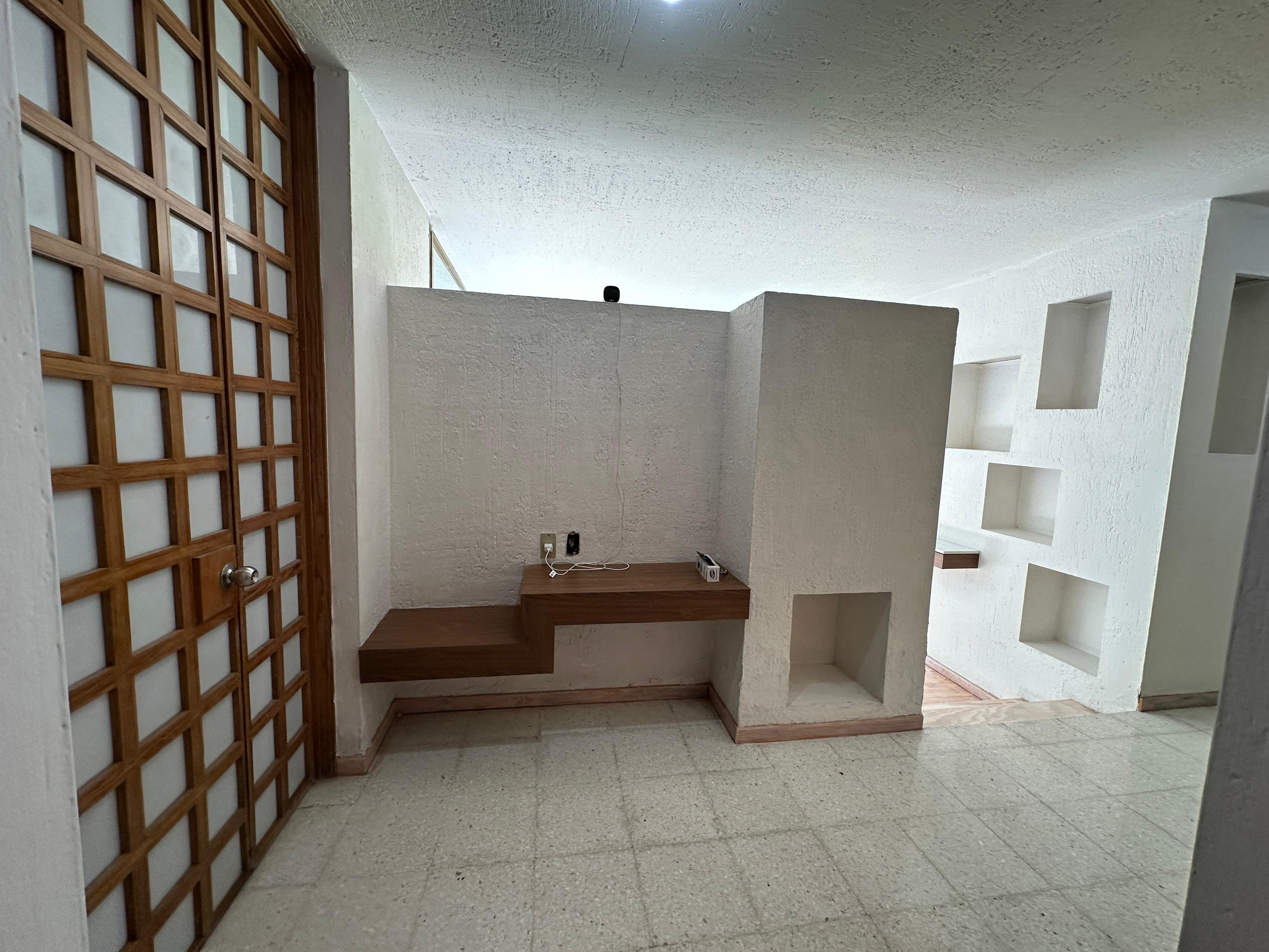 CASA EN VENTA EN JARDINES DE GUADALUPE  en JARDINES DE GUADALUPE, Zapopan - foto 3 de 31