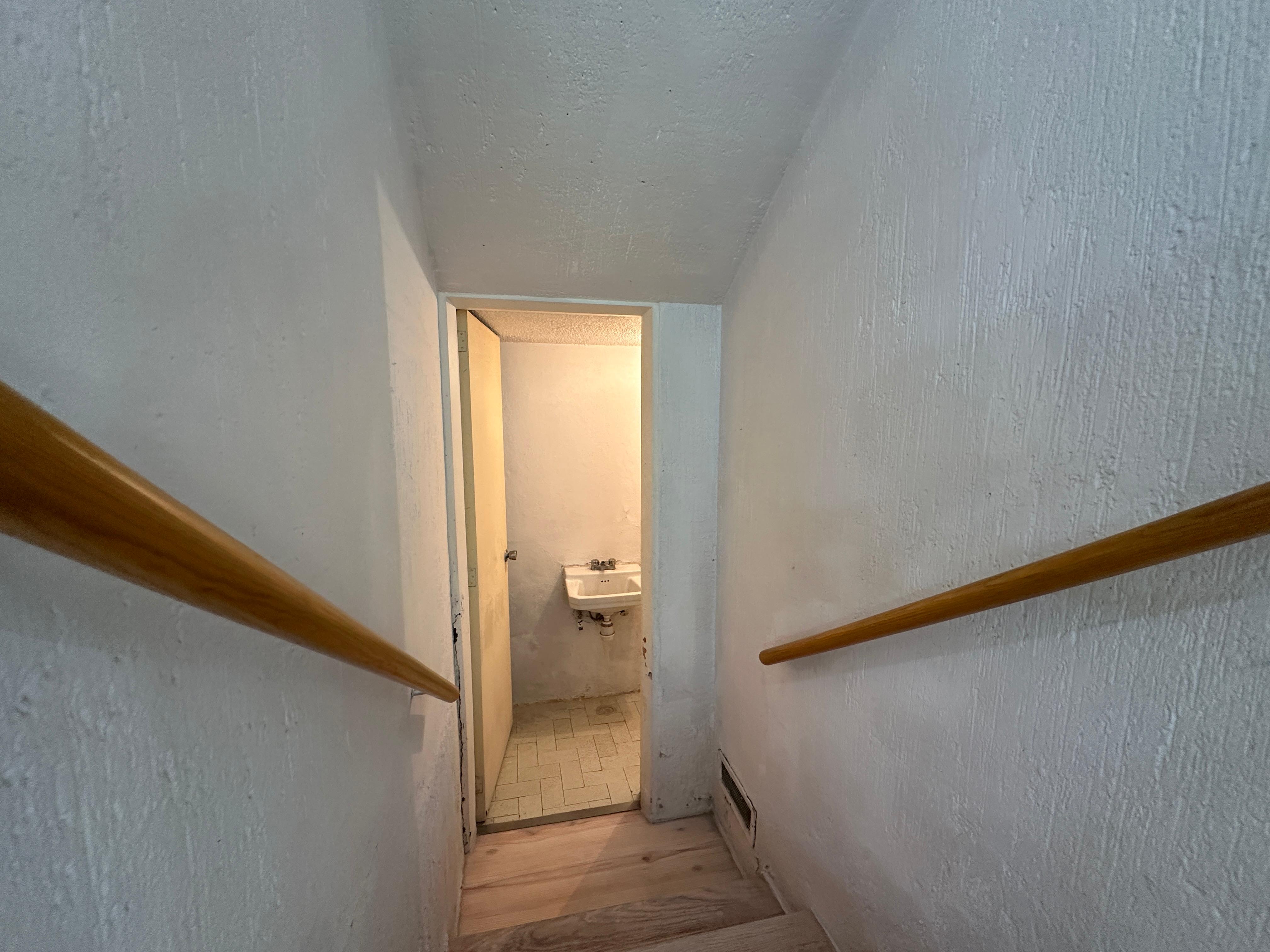 CASA EN VENTA EN JARDINES DE GUADALUPE  en JARDINES DE GUADALUPE, Zapopan - foto 18 de 31