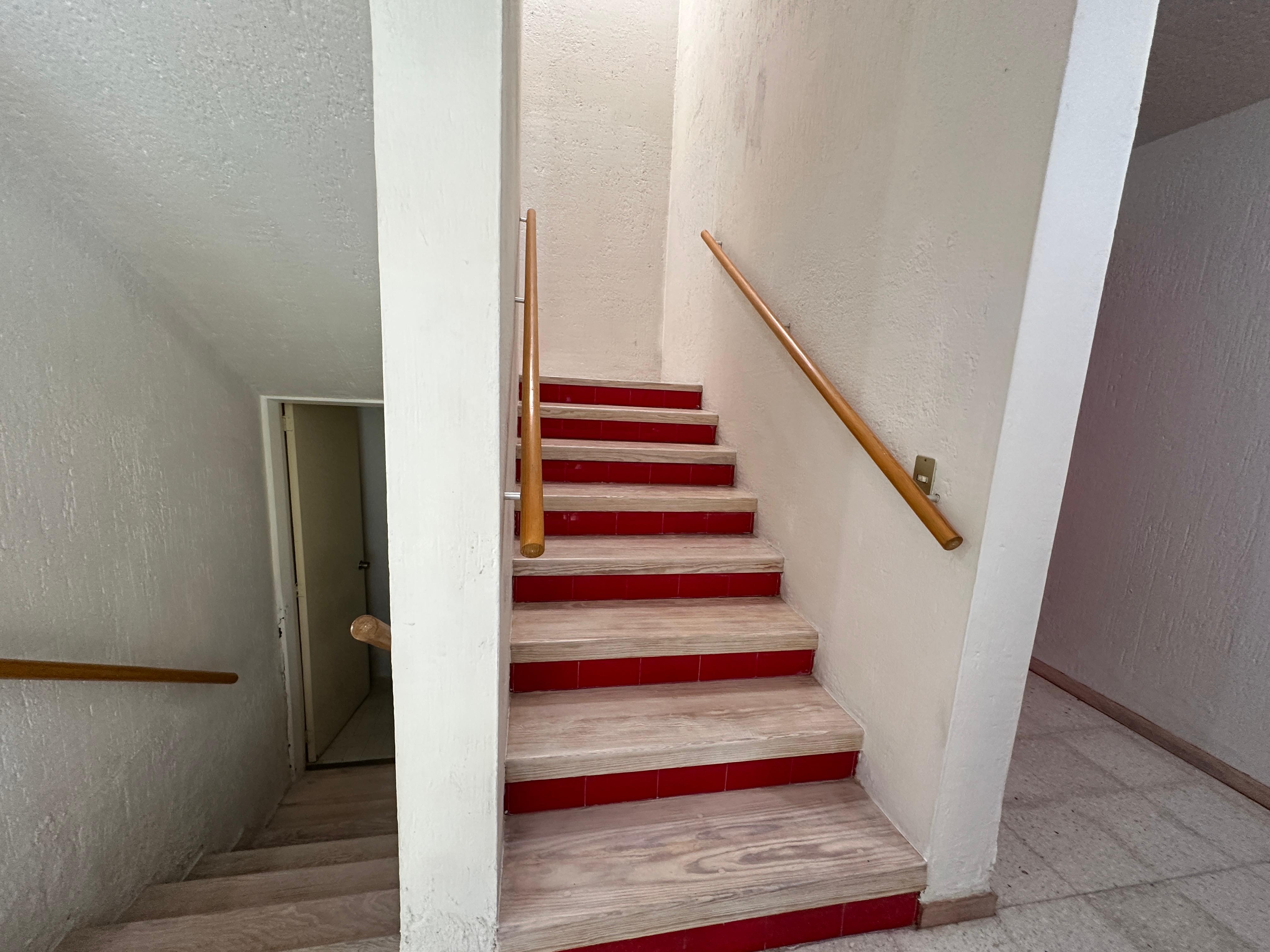 CASA EN VENTA EN JARDINES DE GUADALUPE  en JARDINES DE GUADALUPE, Zapopan - foto 20 de 31