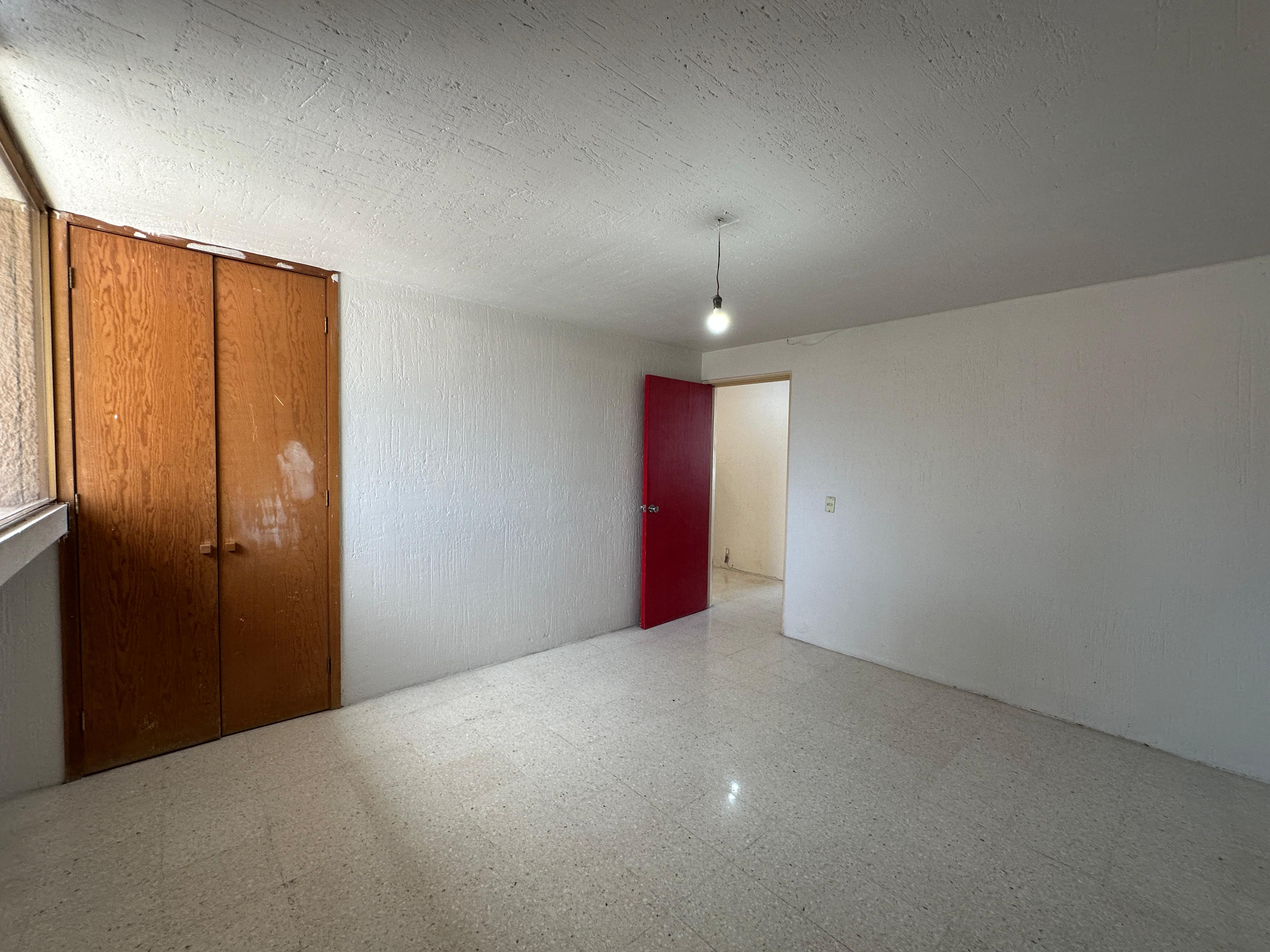 CASA EN VENTA EN JARDINES DE GUADALUPE  en JARDINES DE GUADALUPE, Zapopan - foto 27 de 31