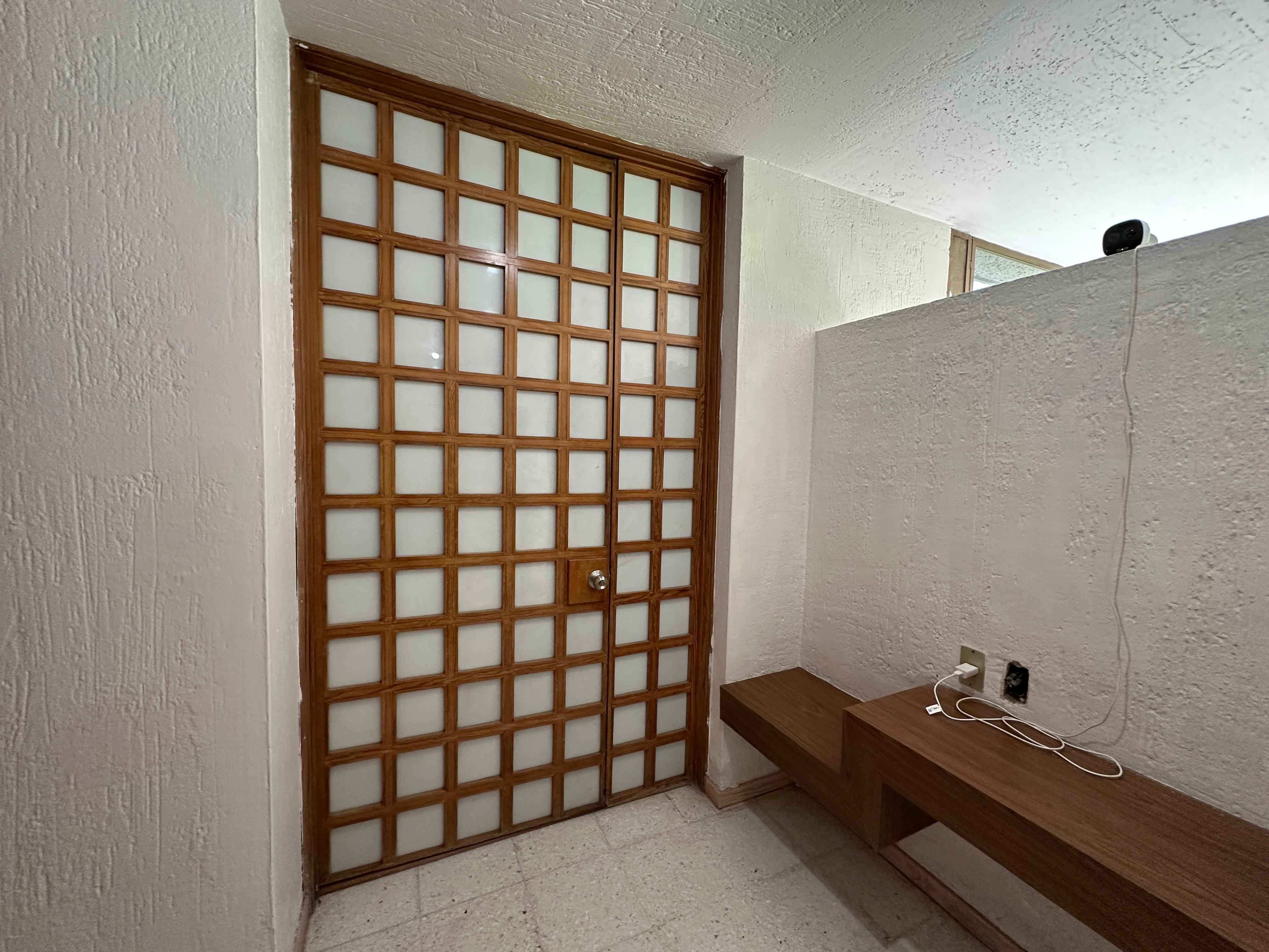 CASA EN VENTA EN JARDINES DE GUADALUPE  en JARDINES DE GUADALUPE, Zapopan - foto 4 de 31