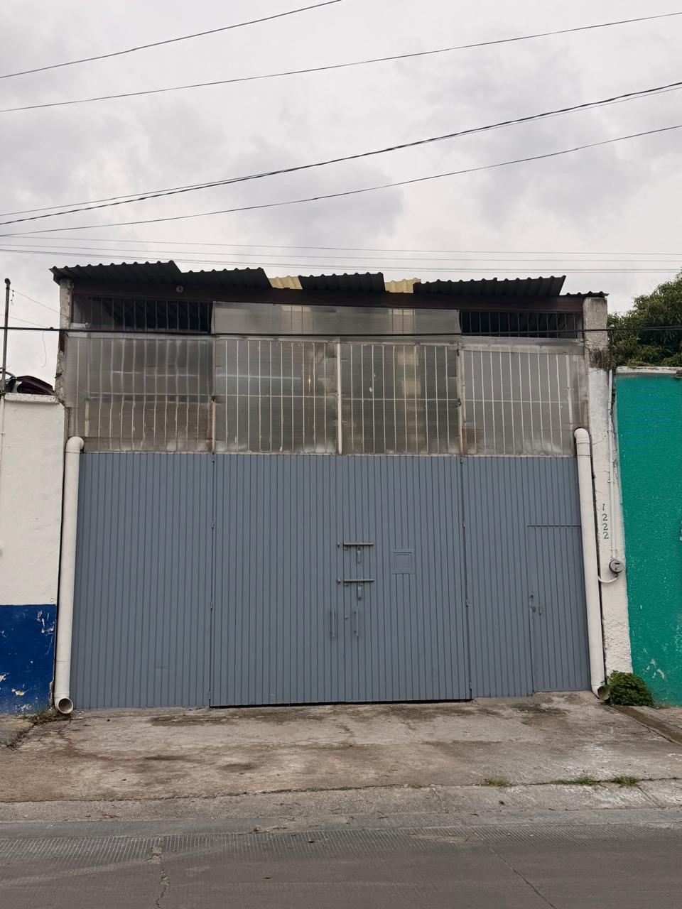 Bodega en renta con ubicación estratégica en Oblatos en OBLATOS, Guadalajara - foto 2 de 19