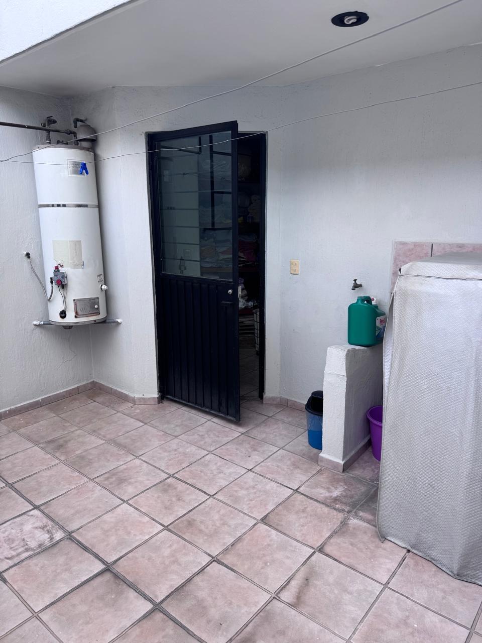 Casa en Venta  en LOS ROBLES, Zapopan - foto 12 de 26