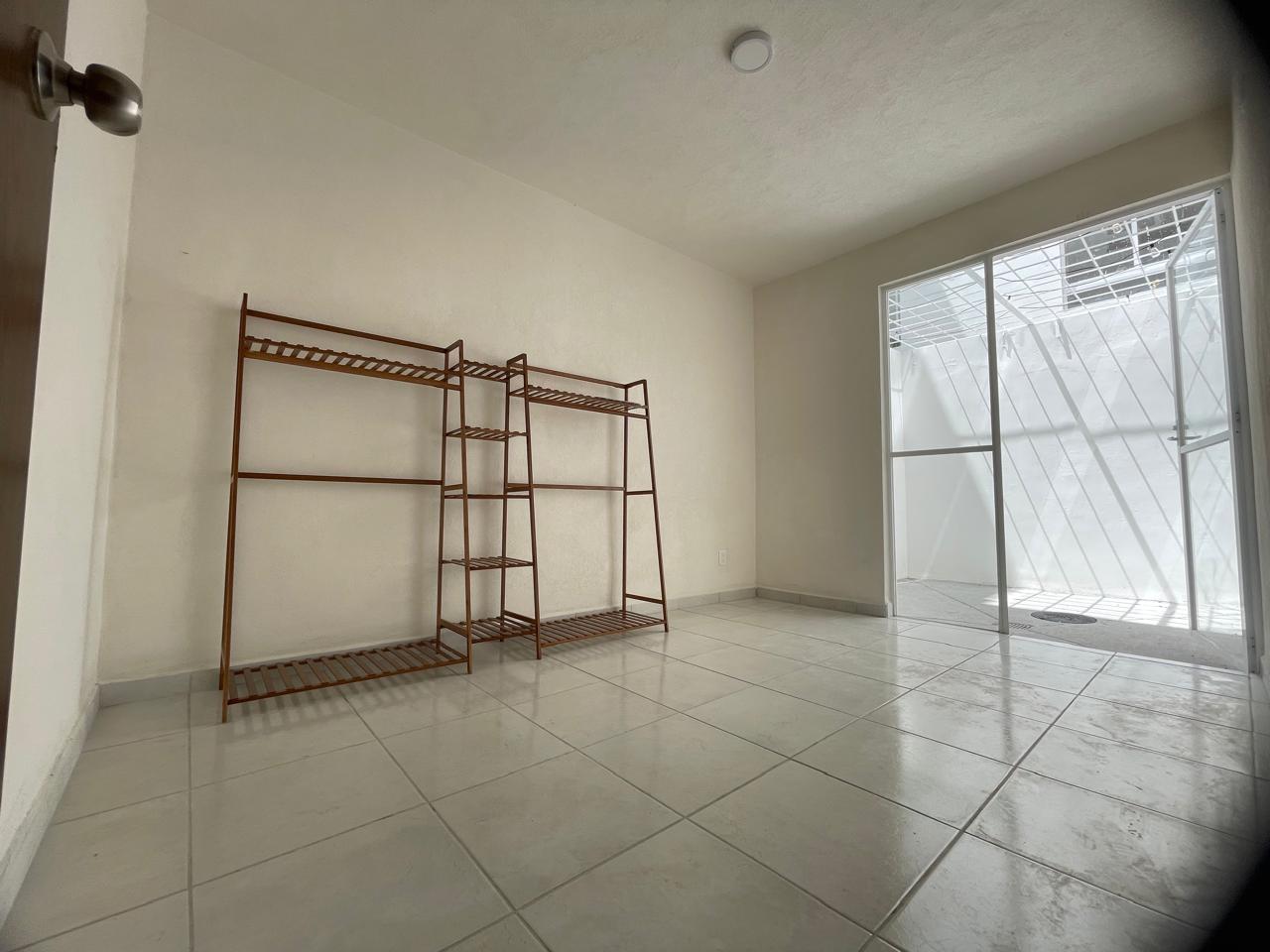 DEPARTAMENTO EN RENTA EN PLANTA BAJA EN BOSQUE DE LOS PARQUES en VILLA FONTANA, San Pedro Tlaquepaque - foto 8 de 15