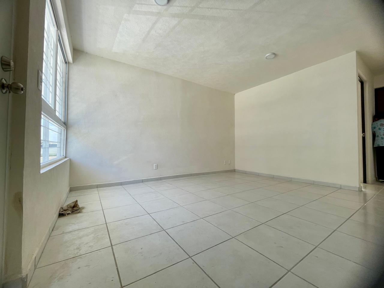 DEPARTAMENTO EN RENTA EN PLANTA BAJA EN BOSQUE DE LOS PARQUES en VILLA FONTANA, San Pedro Tlaquepaque - foto 2 de 15