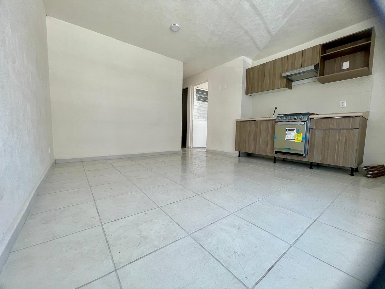 DEPARTAMENTO EN RENTA EN PLANTA BAJA EN BOSQUE DE LOS PARQUES en VILLA FONTANA, San Pedro Tlaquepaque - foto 3 de 15