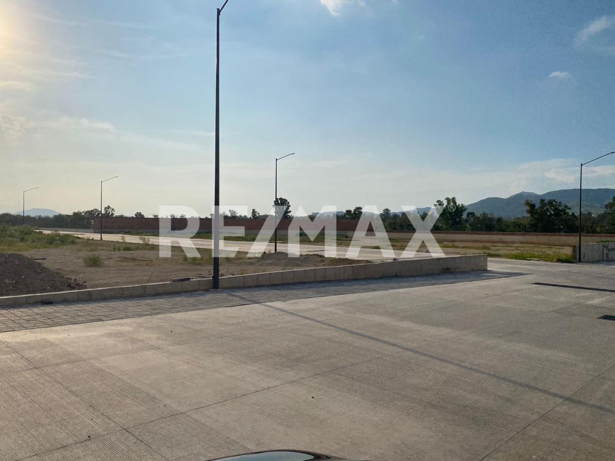 Terreno de 800m2 en Parque Industrial Colotlán  en PUERTA DEL LLANO, Zapopan - foto 4 de 6