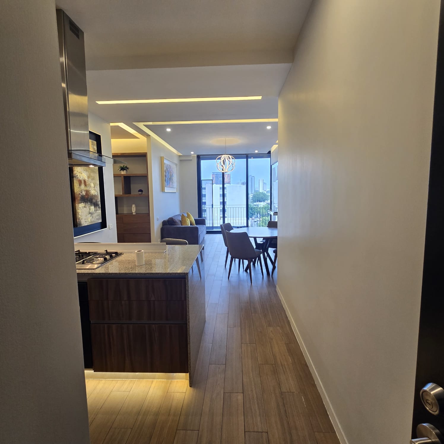 DEPARTAMENTO EN RENTA LUMINA en Fraccionamiento Ladrón de Guevara, Guadalajara - foto 3 de 40