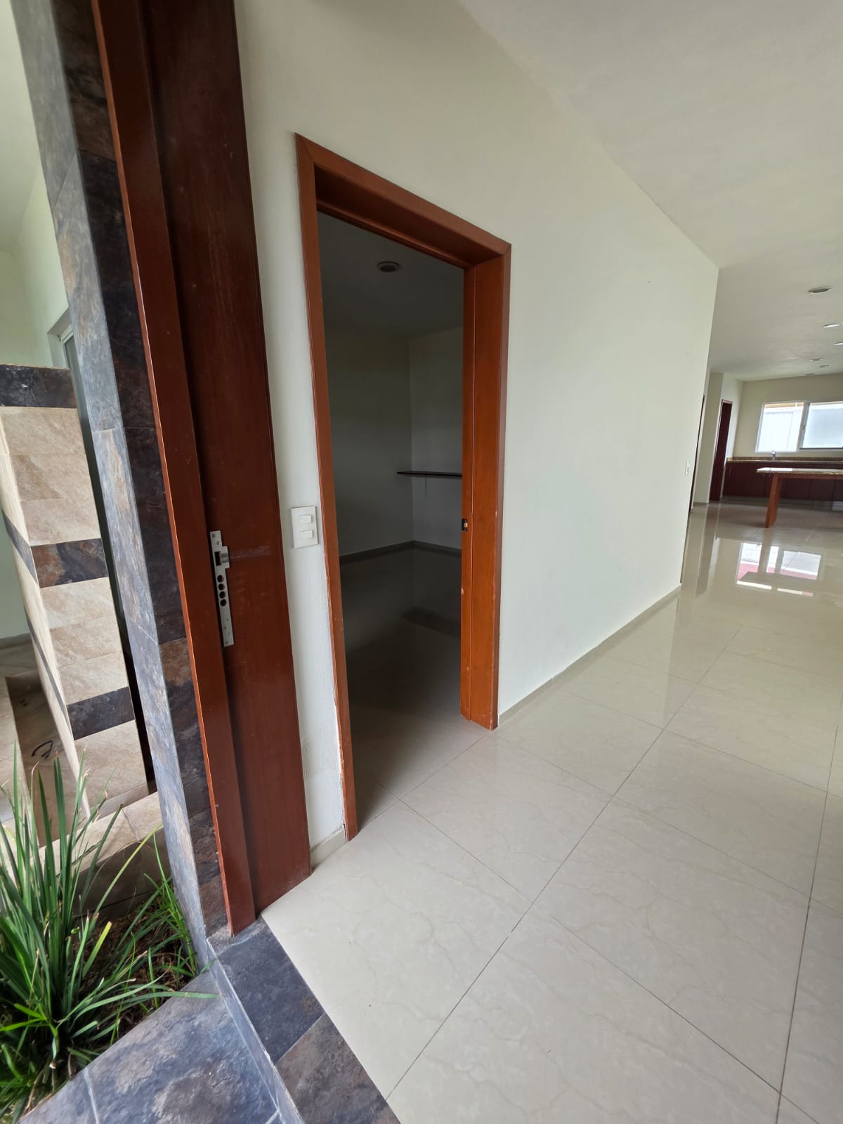 CASA EN VENTA BOSQUES DE SANTA ANITA en BOSQUES DE SANTA ANITA, Tlajomulco de Zúñiga - foto 5 de 35