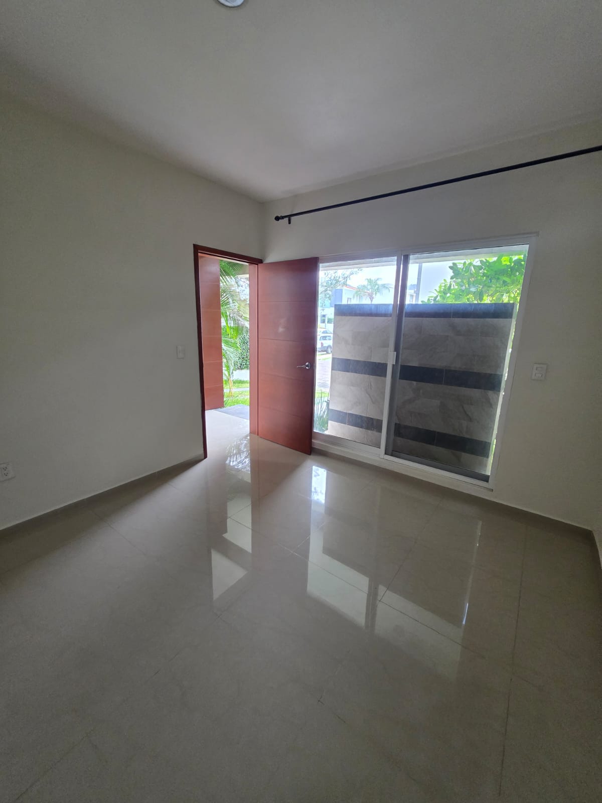 CASA EN VENTA BOSQUES DE SANTA ANITA en BOSQUES DE SANTA ANITA, Tlajomulco de Zúñiga - foto 6 de 35