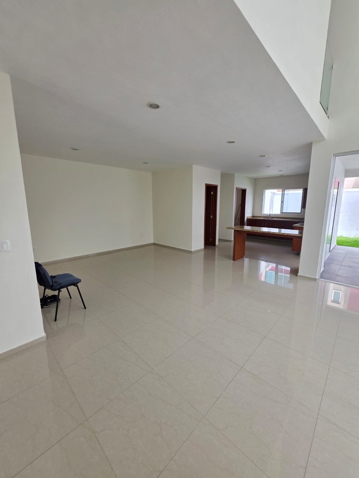 CASA EN VENTA BOSQUES DE SANTA ANITA en BOSQUES DE SANTA ANITA, Tlajomulco de Zúñiga - foto 9 de 35