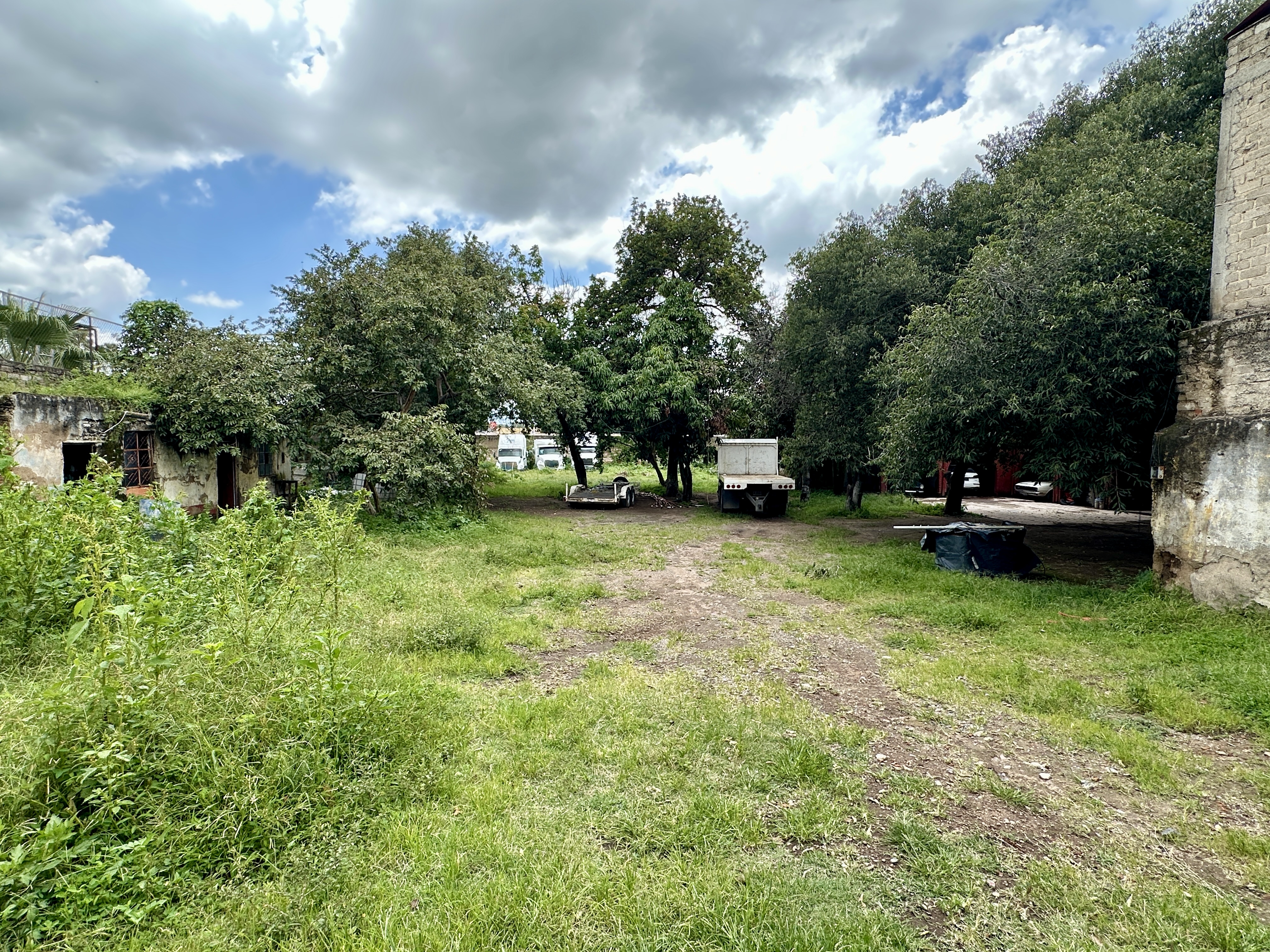 Terreno Ideal Para Desarrollar en Santa Maria Tequepexpan, San Pedro Tlaquepaque en Santa María Tequepexpan, San Pedro Tlaquepaque - foto 9 de 17