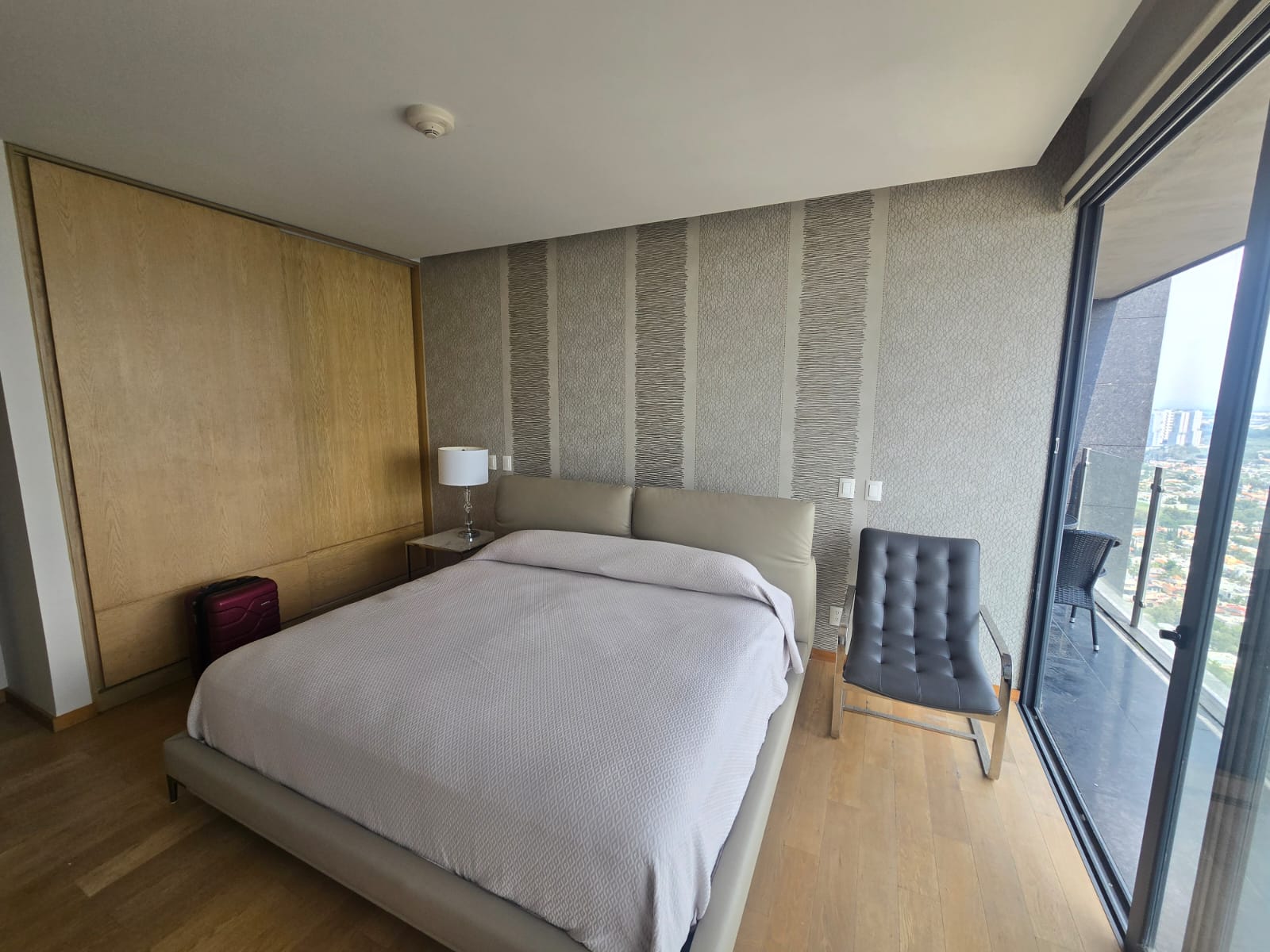 Departamento en Renta en PUERTA DE HIERRO, Zapopan - foto 5 de 40