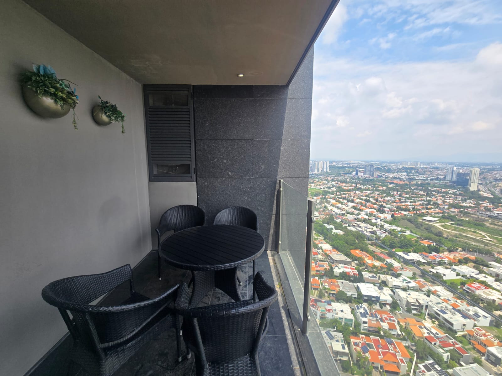 Departamento en Renta en PUERTA DE HIERRO, Zapopan - foto 6 de 40