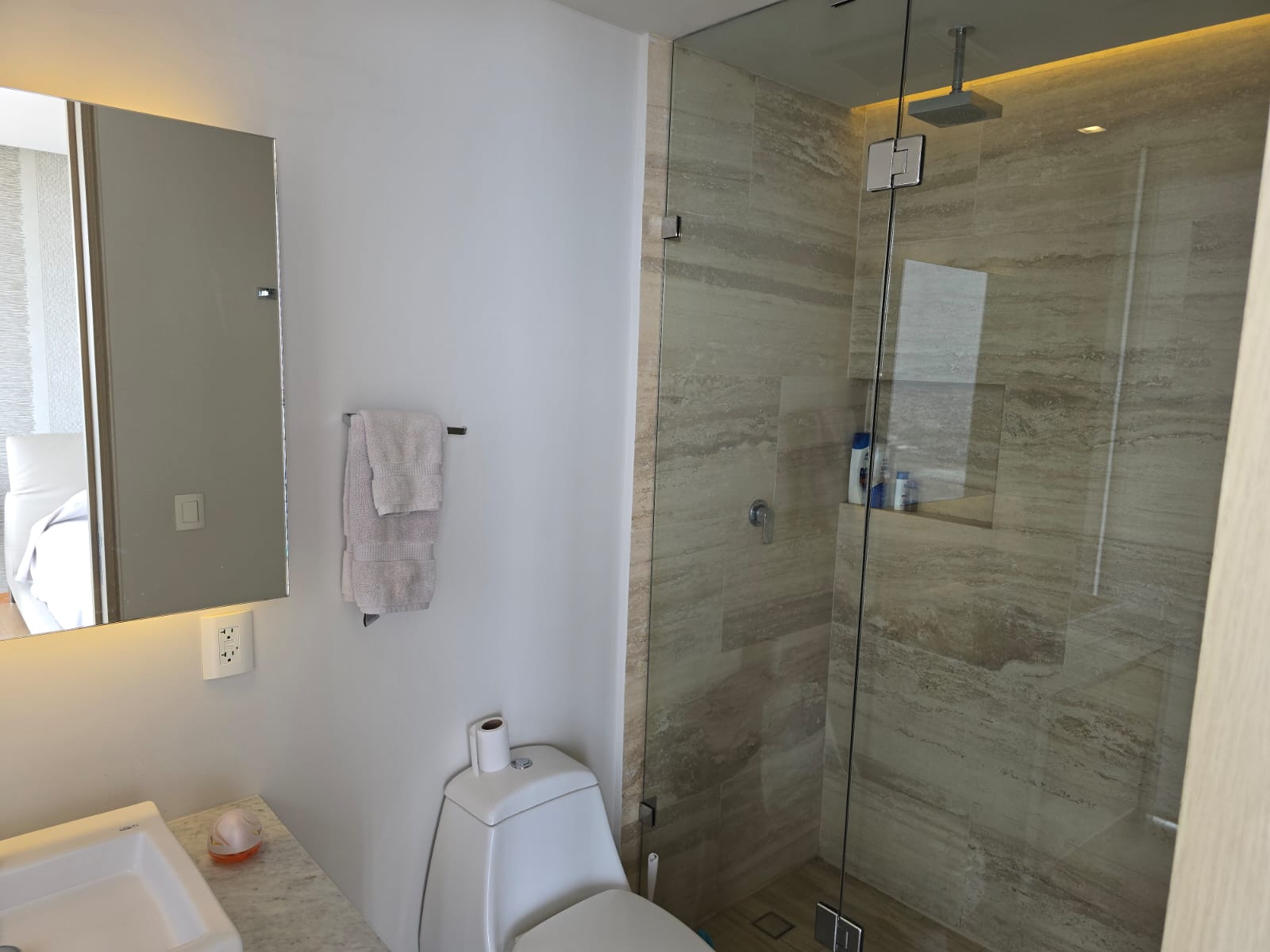 Departamento en Renta en PUERTA DE HIERRO, Zapopan - foto 33 de 40