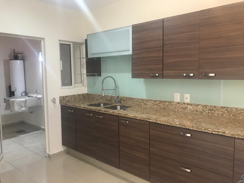 CASA EN VENTA en SAN AGUSTIN, Tlajomulco de Zúñiga - foto 26 de 42