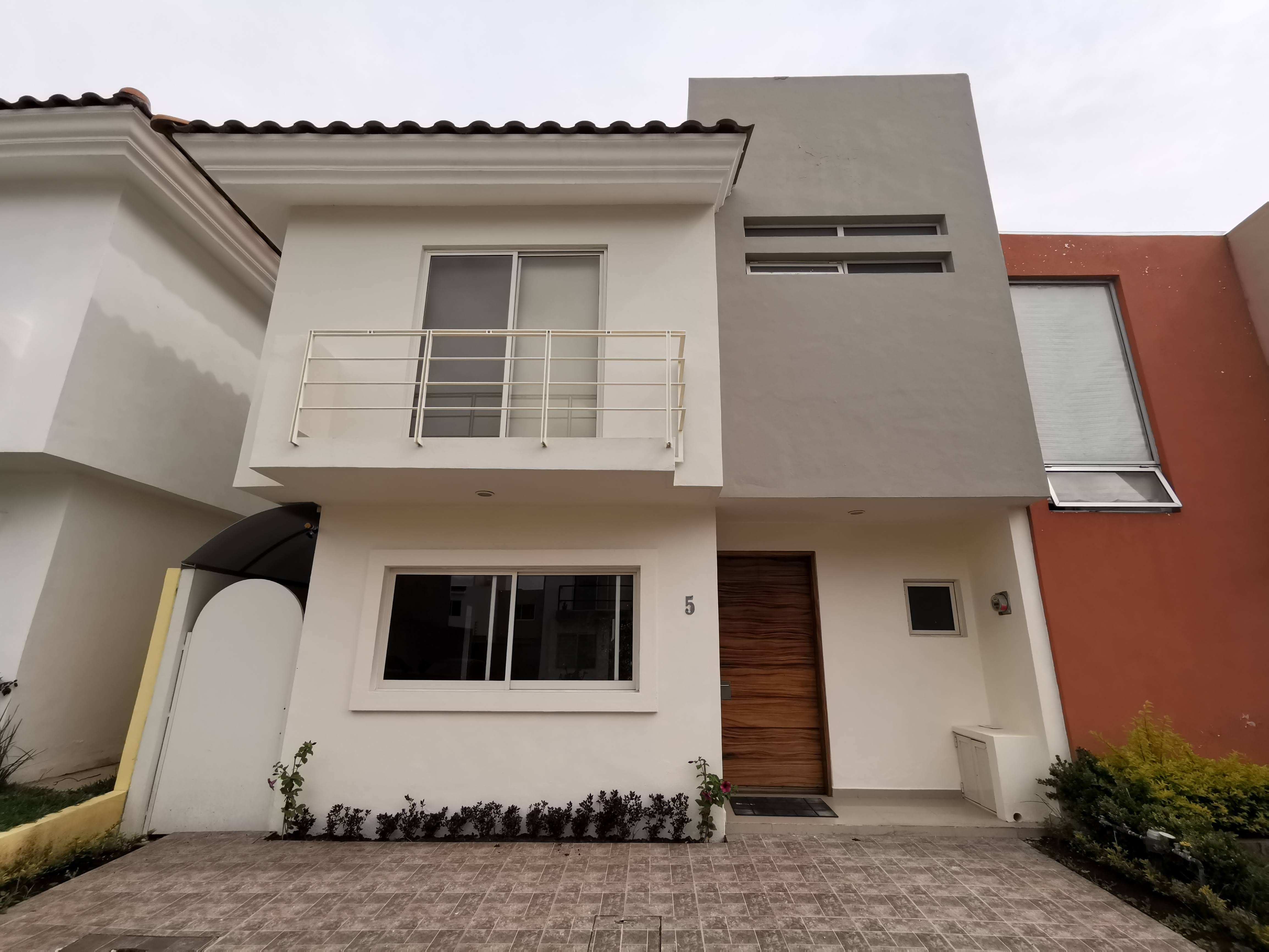 CASA EN VENTA en SAN AGUSTIN, Tlajomulco de Zúñiga - foto 2 de 42