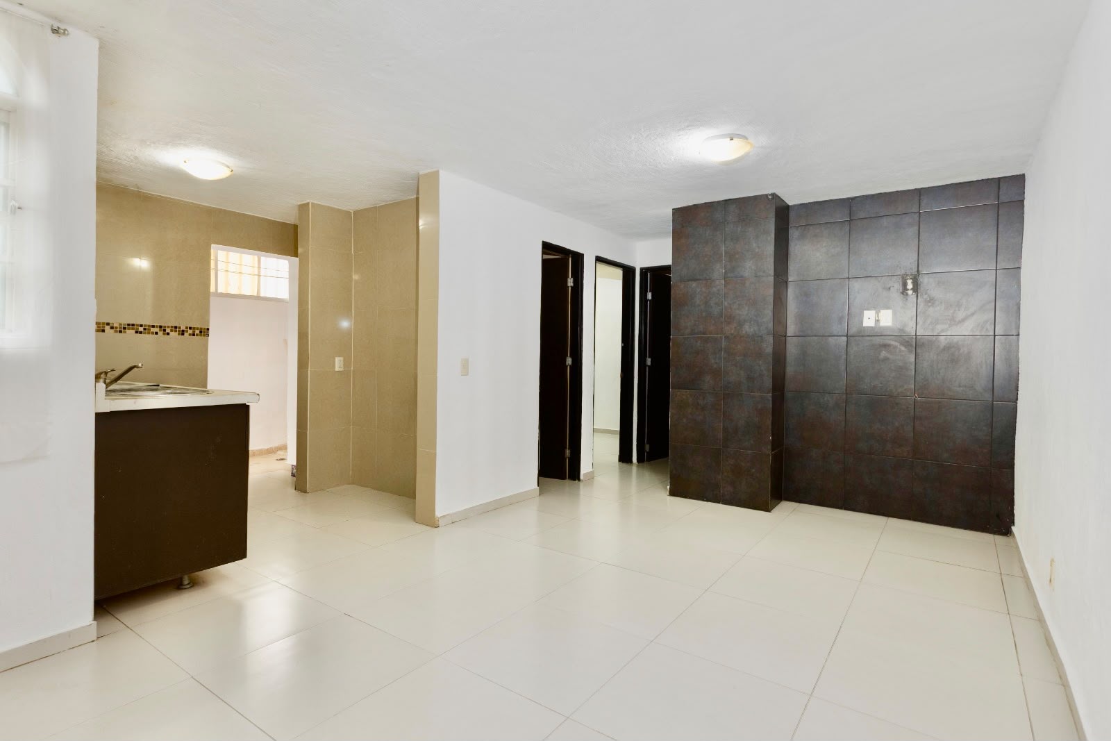 Departamento en Renta  en Ciudad Tepeyac, Zapopan - foto 2 de 10