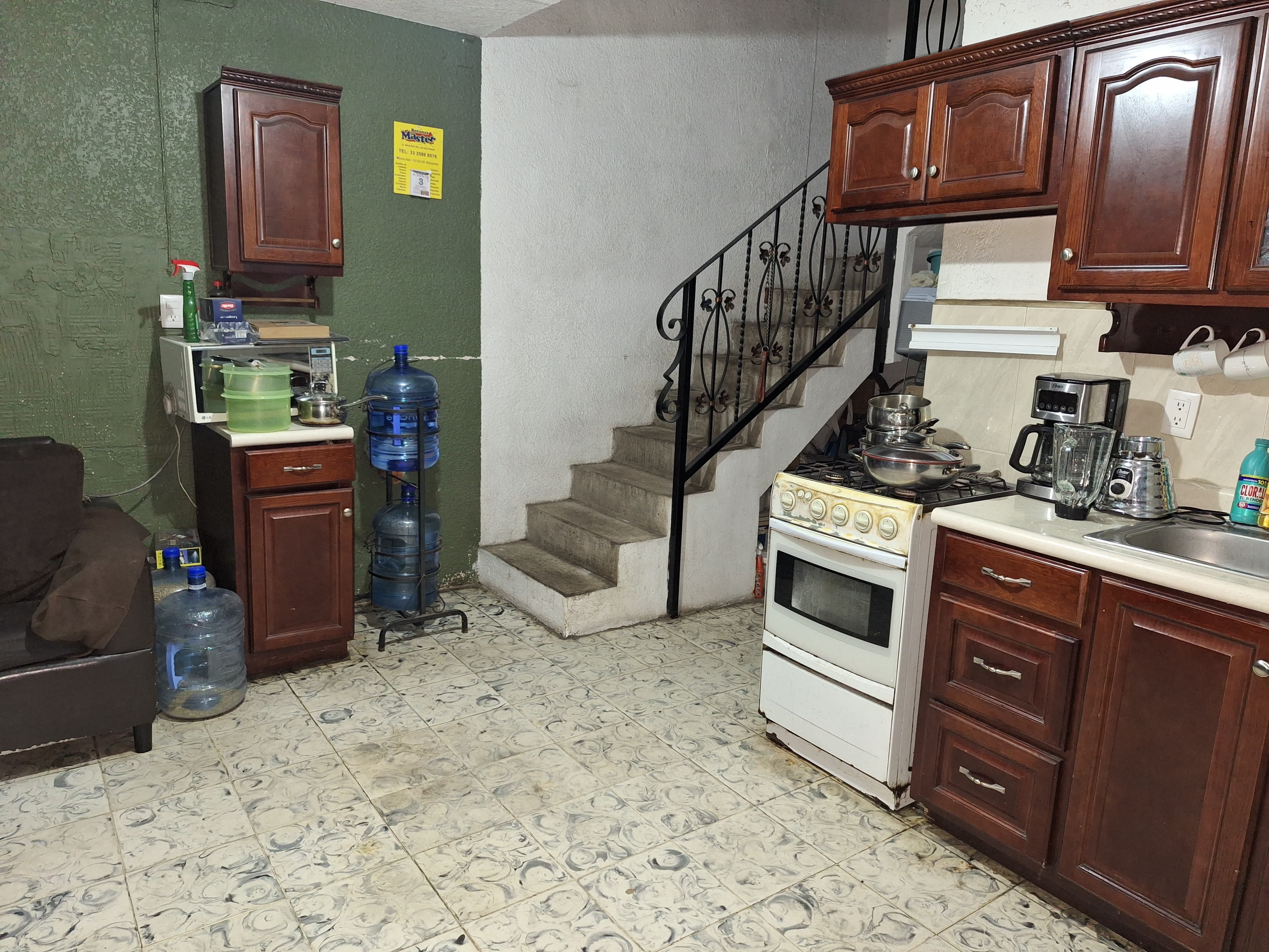 Casa con local comercial en venta  en Heliodoro Hernández Loza 1a Secc, Guadalajara - foto 7 de 12