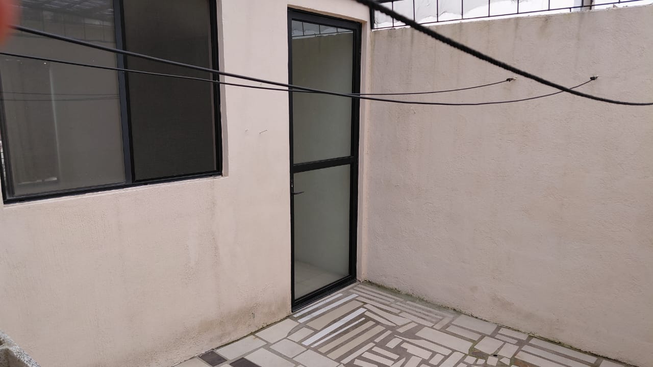 Casa en RENTA  en SANTA CRUZ DE LAS FLORES, Tlajomulco de Zúñiga - foto 5 de 24