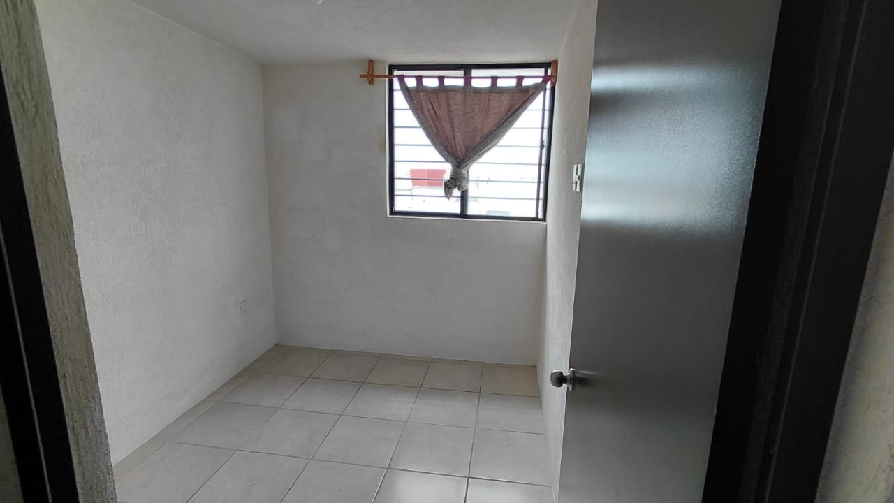 Casa en RENTA  en SANTA CRUZ DE LAS FLORES, Tlajomulco de Zúñiga - foto 11 de 24